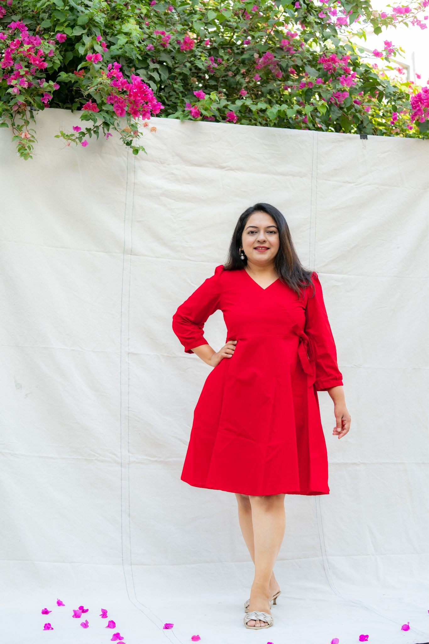 Laal Ishq Red Solid Cotton Knee Length dress