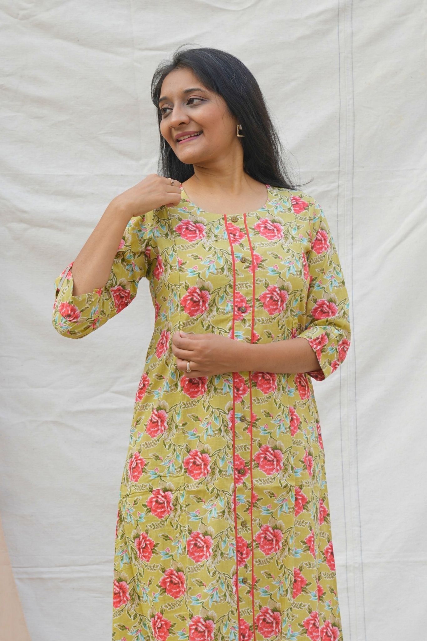 Green maternity kurta with zippers