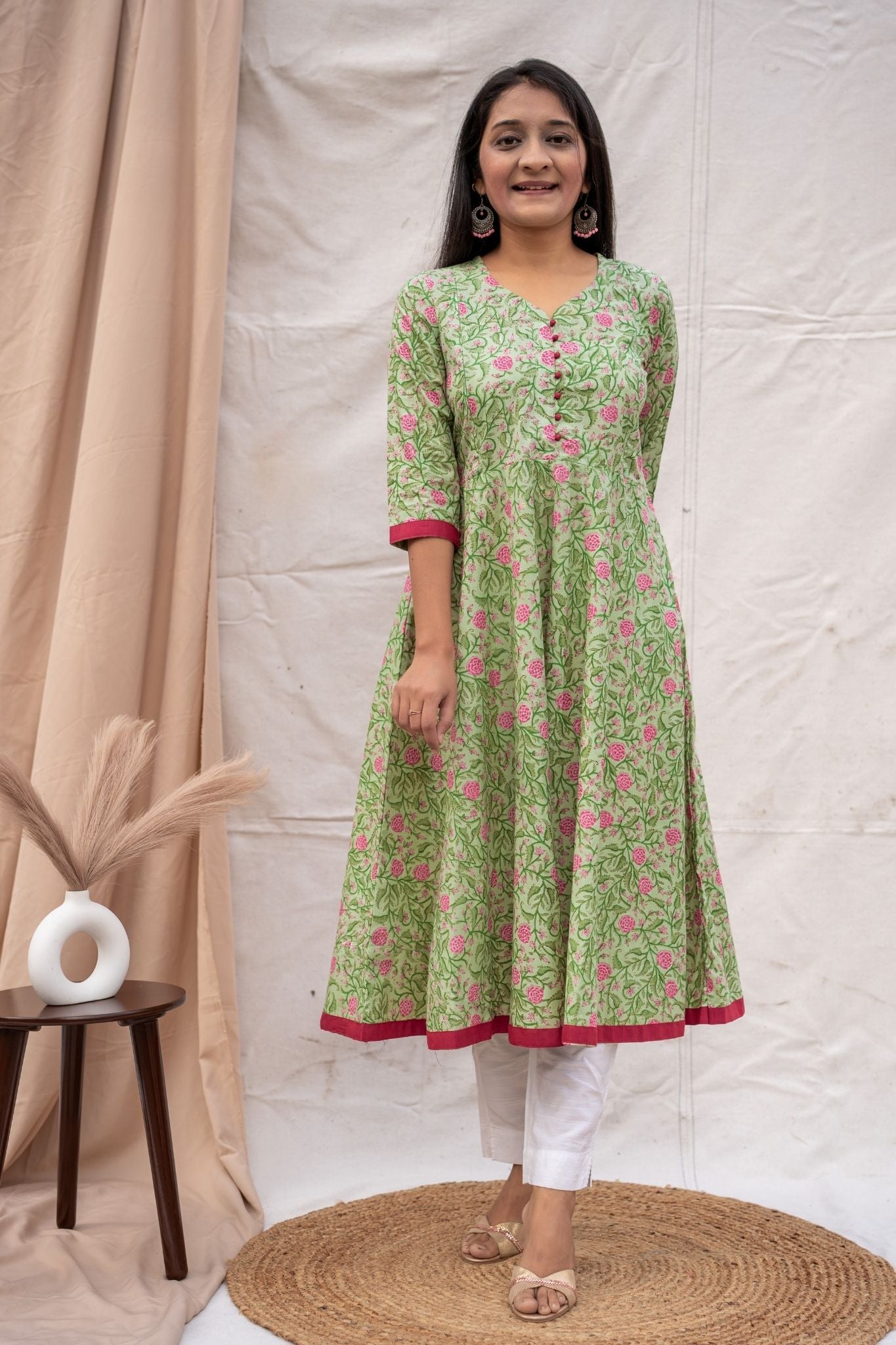 Full look of Mint green nursing & feeding friendly kurta showing Round neck and fabric border detailing