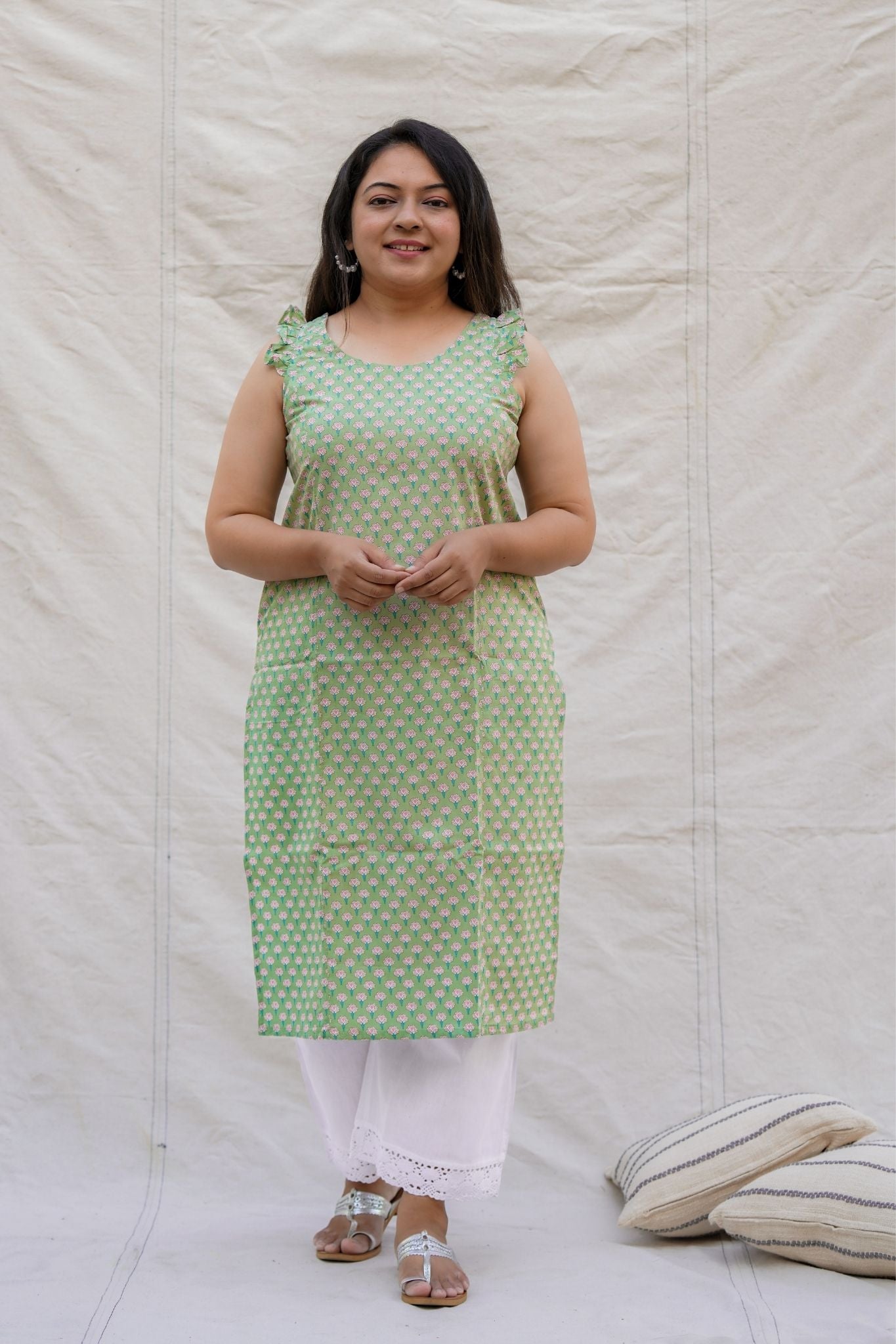 Sequence Green Floral Sleeveless Cotton Kurta