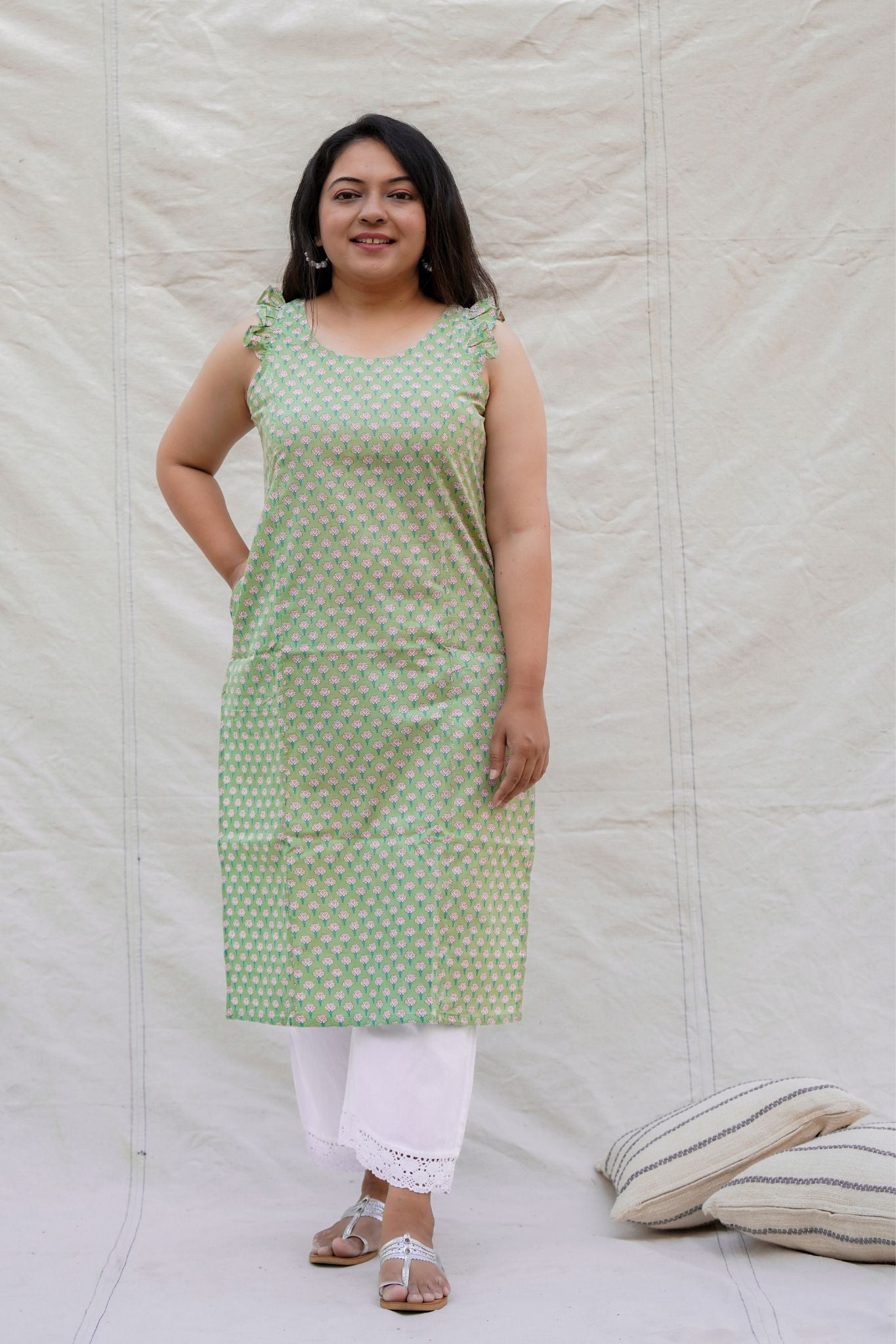 Sequence Green Floral Sleeveless Cotton Kurta