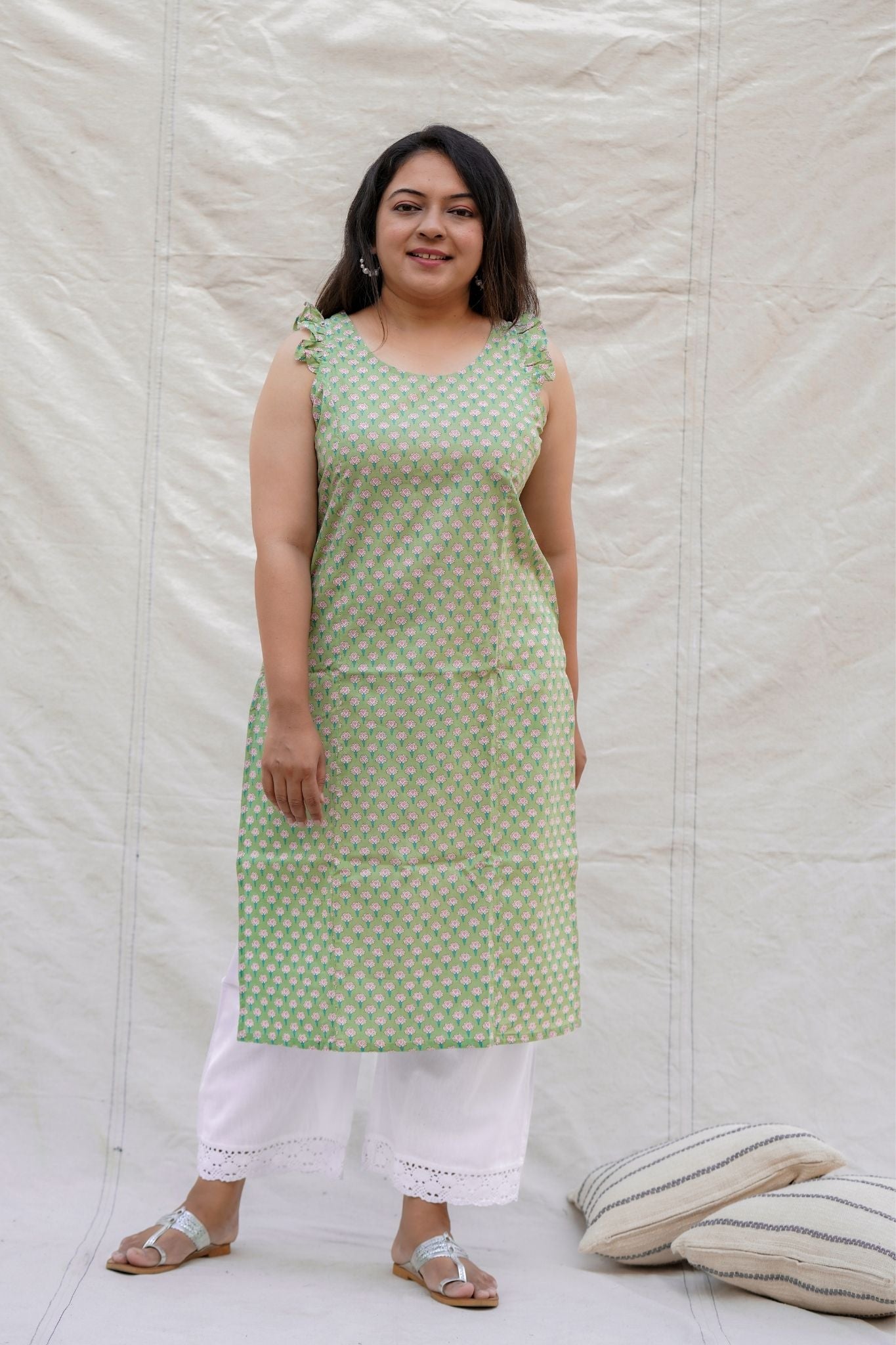 Sequence Green Floral Sleeveless Cotton Kurta