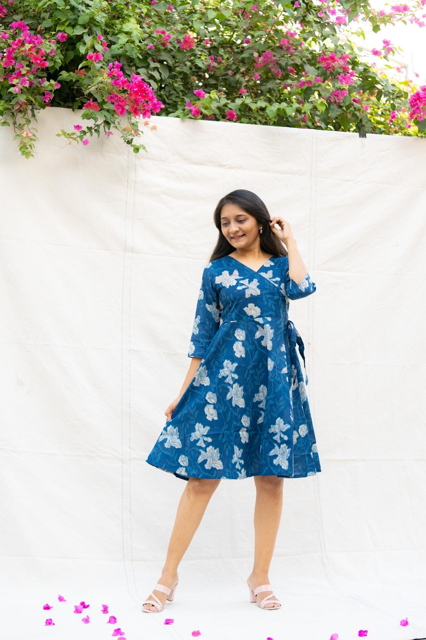 Iktara Blue Floral Cotton Knee length Dress