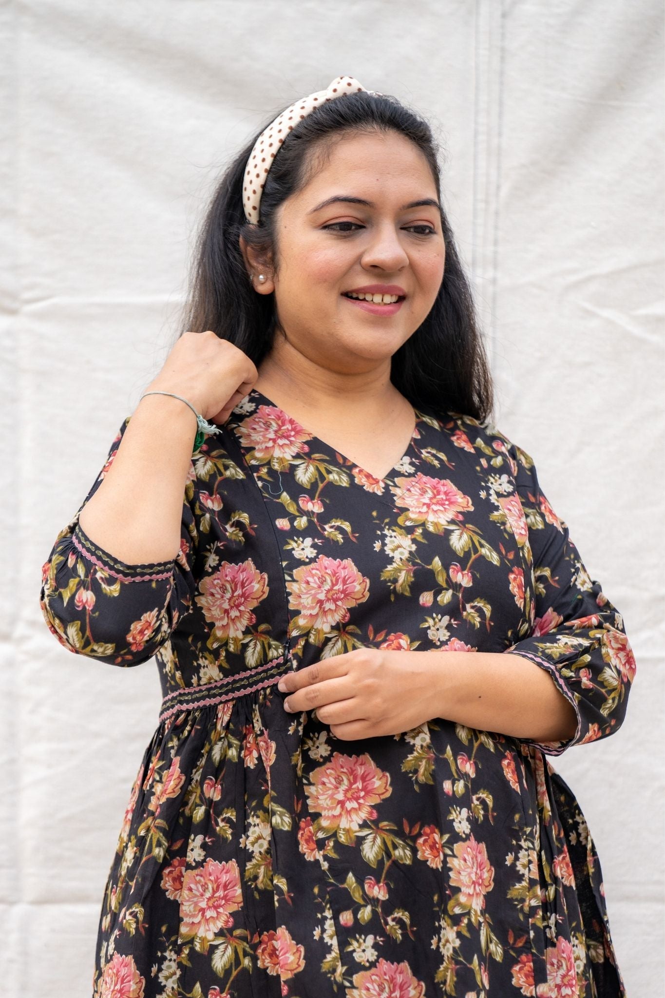 Nursing friendly lounge wear set with 2 side concealed zippers