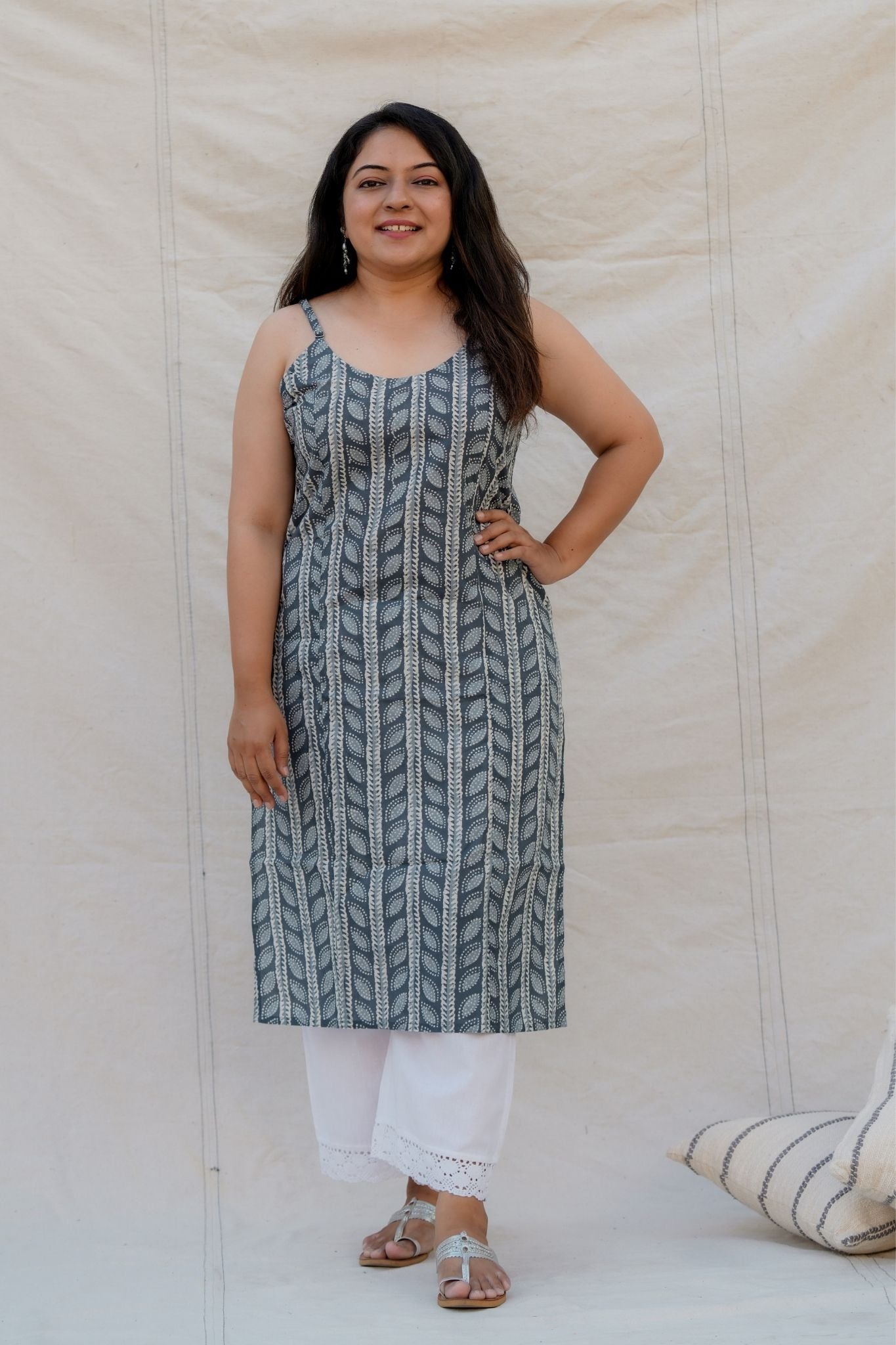 Scrabble Grey Chevron Spaghetti Straight Cotton Kurta