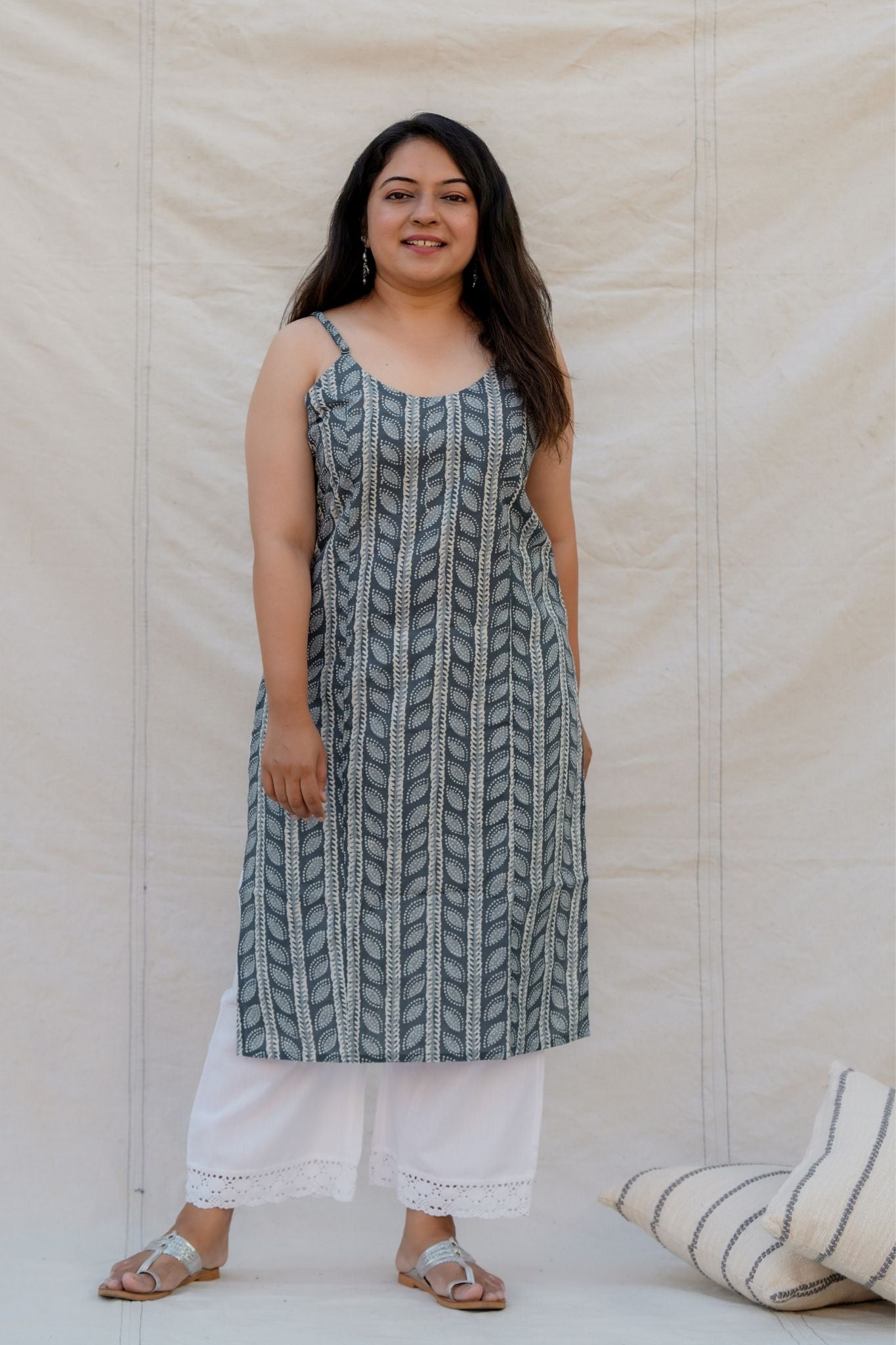 Scrabble Grey Chevron Spaghetti Straight Cotton Kurta