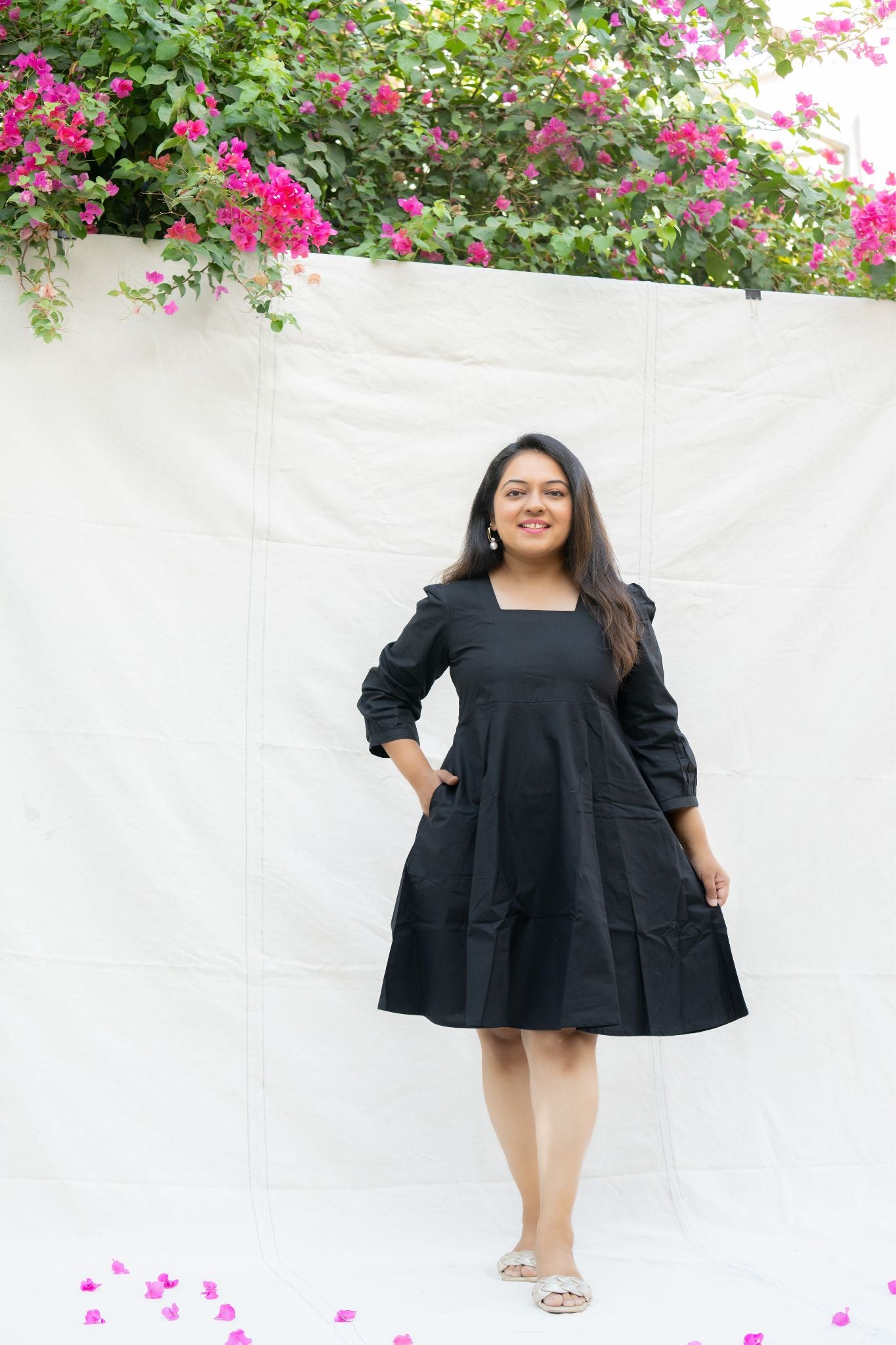 Patakha Guddi Black Solid Cotton Knee Length Dress