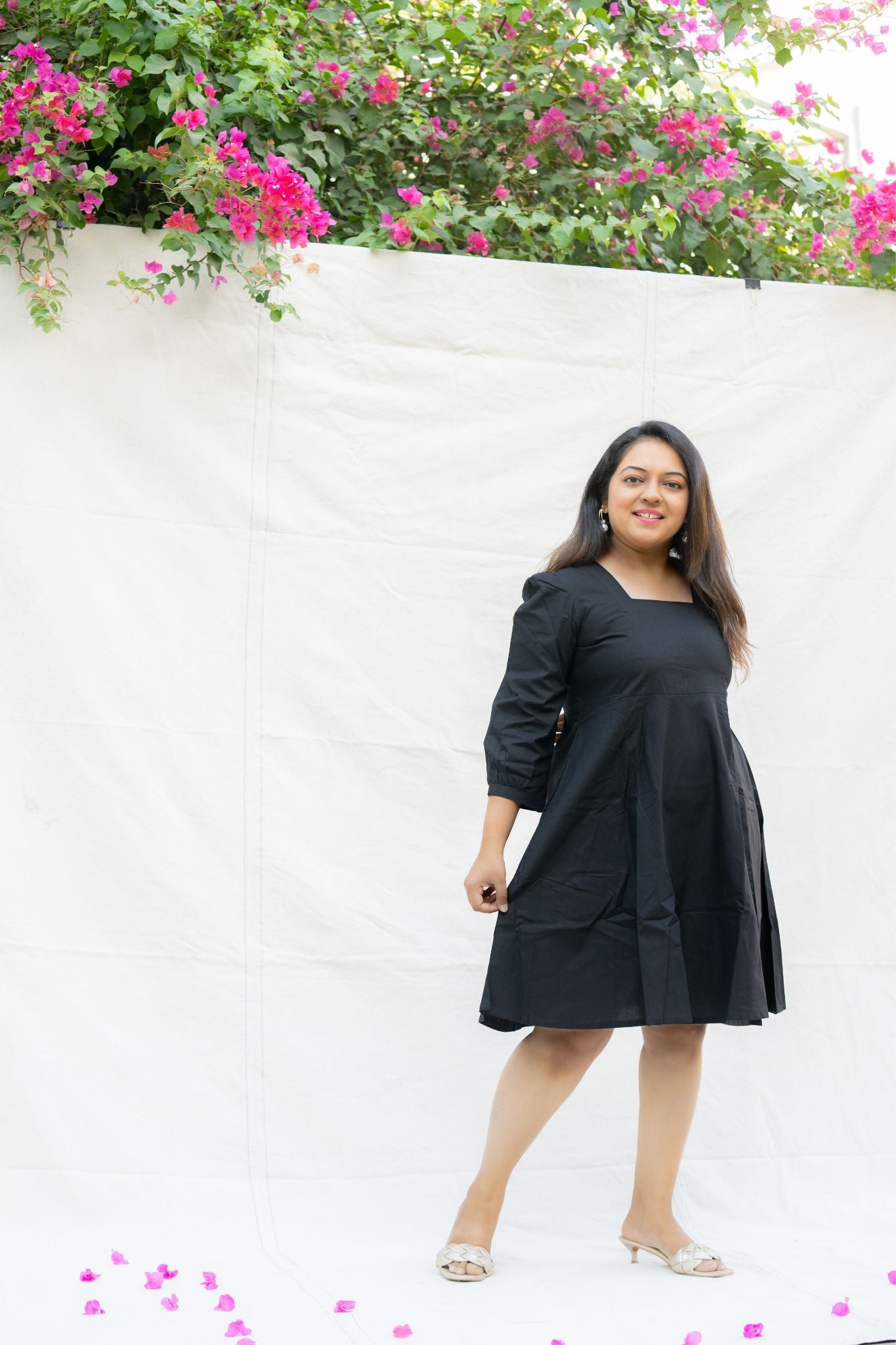 Patakha Guddi Black Solid Cotton Knee Length Dress