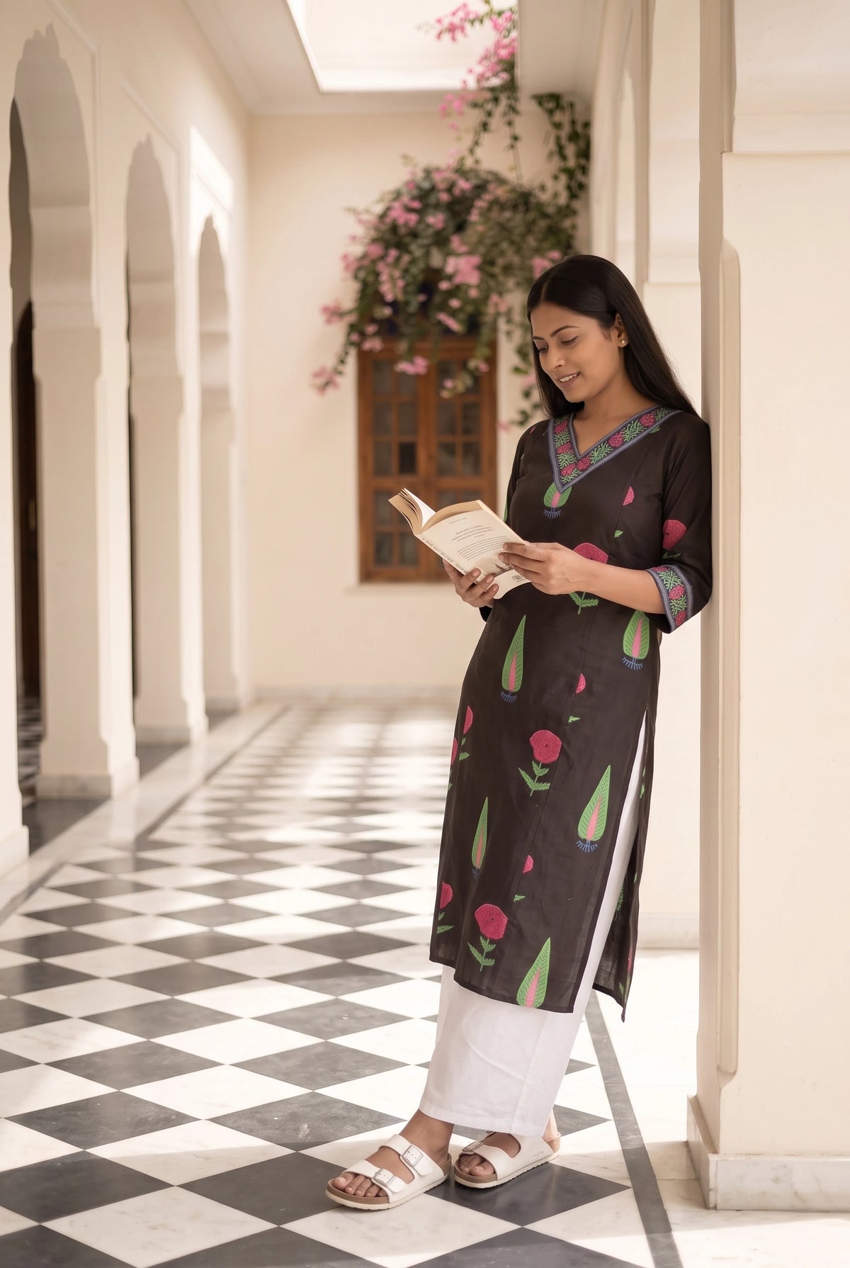 Shalini Floral Maternity and Feeding Straight cut Cotton Kurta