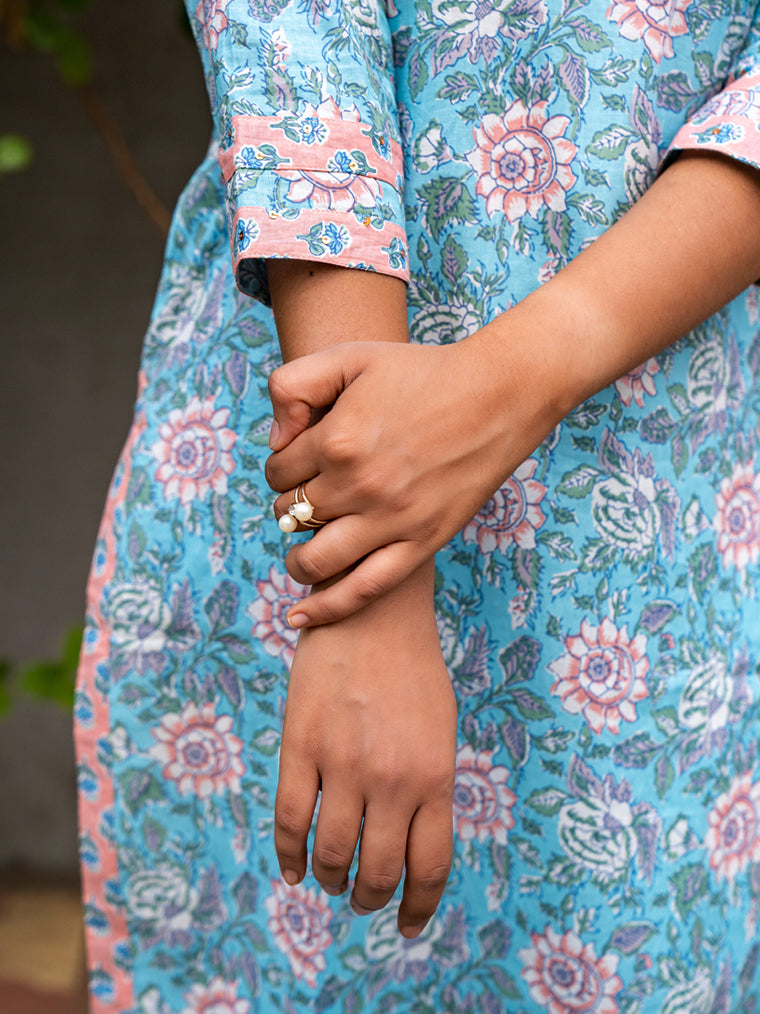 Iris Blue Floral Straight Cut Cotton Kurta