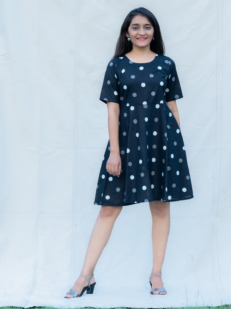 Galaxy Black Polka Dots Cotton Knee Length Dress