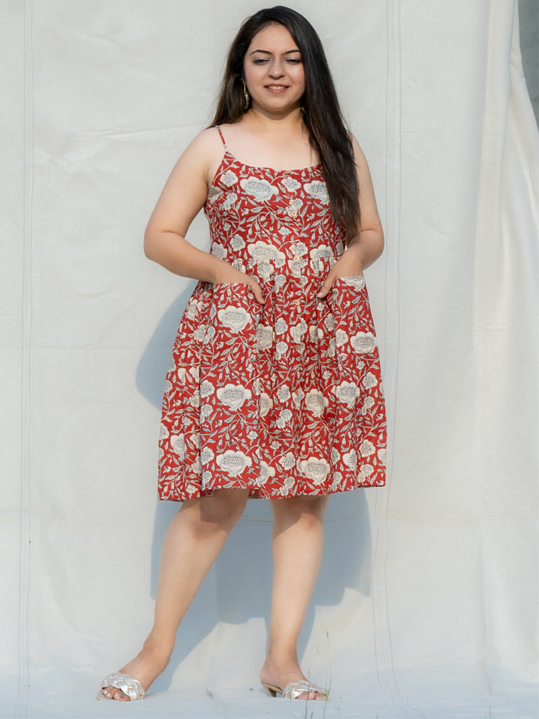 Espresso Red Floral Cotton Knee Length Dress