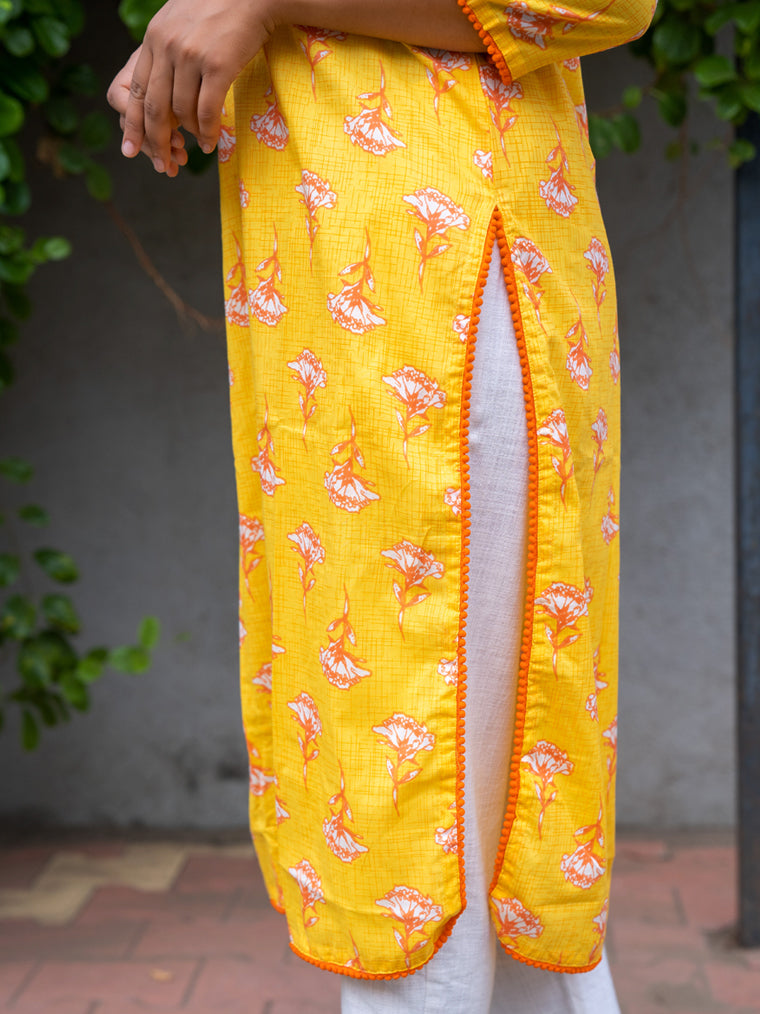 Genda Phool Yellow Floral Straight Cut Cotton Kurta