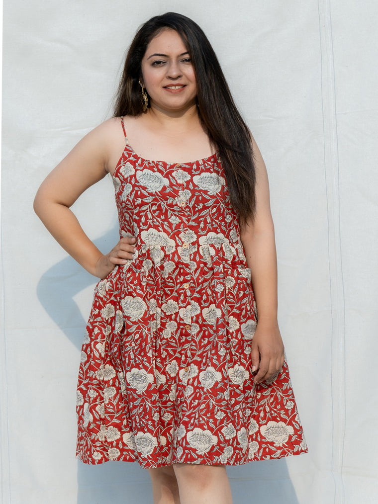 Espresso Red Floral Cotton Knee Length Dress