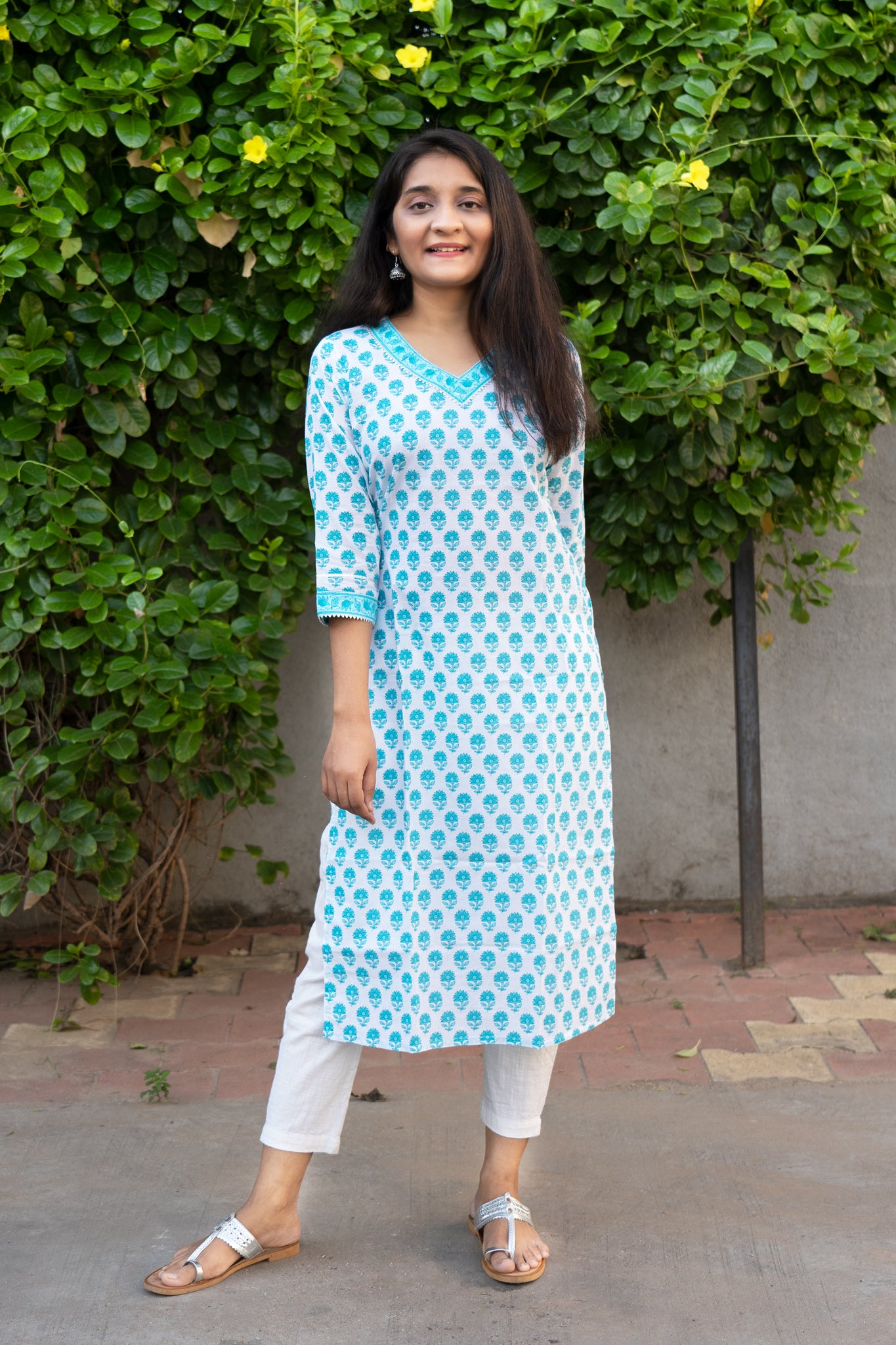 Seasalt White Floral Straight Cut Cotton Kurta
