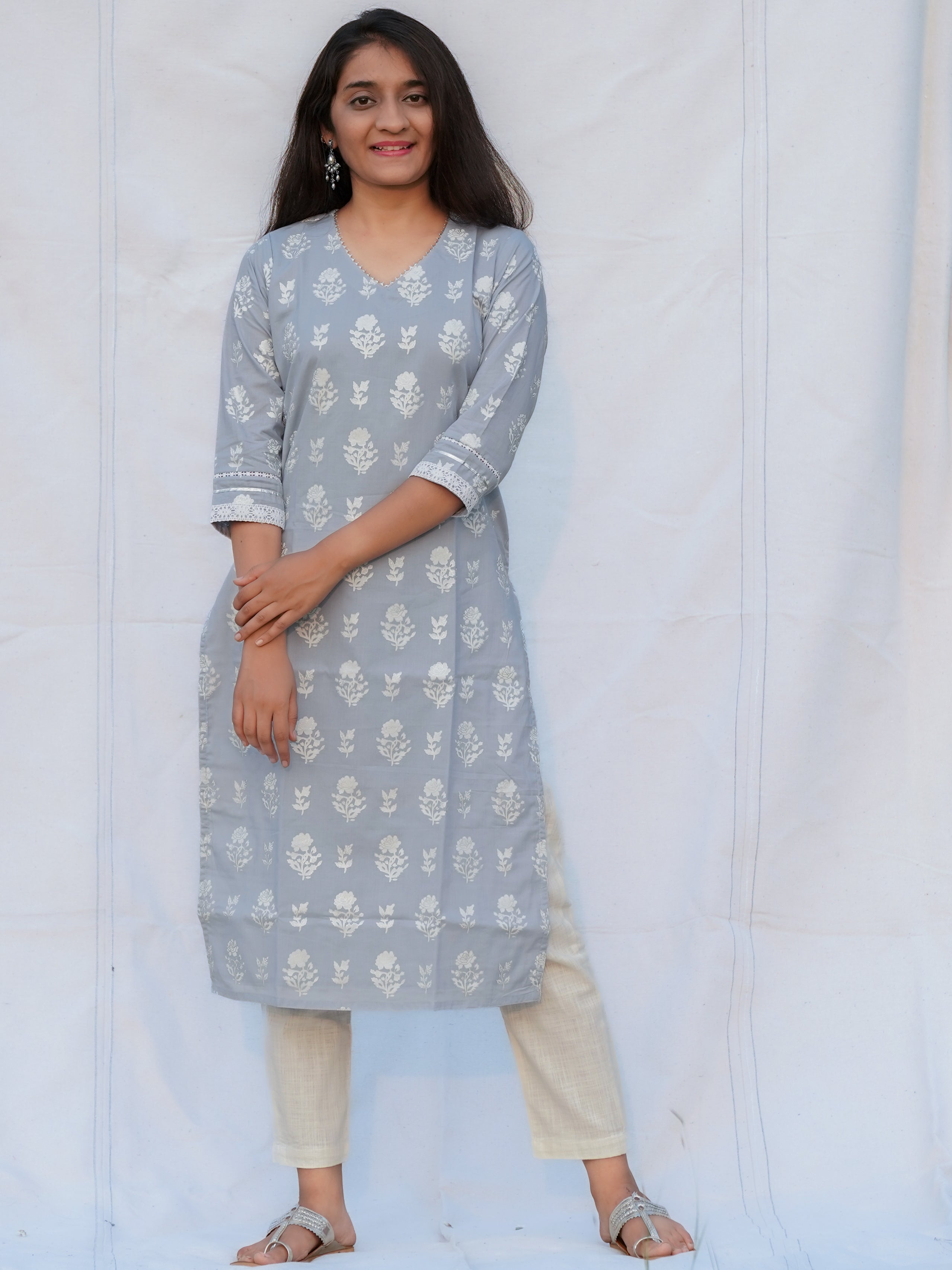 Silver Lining Silver Floral Straight Cut Cotton Kurta