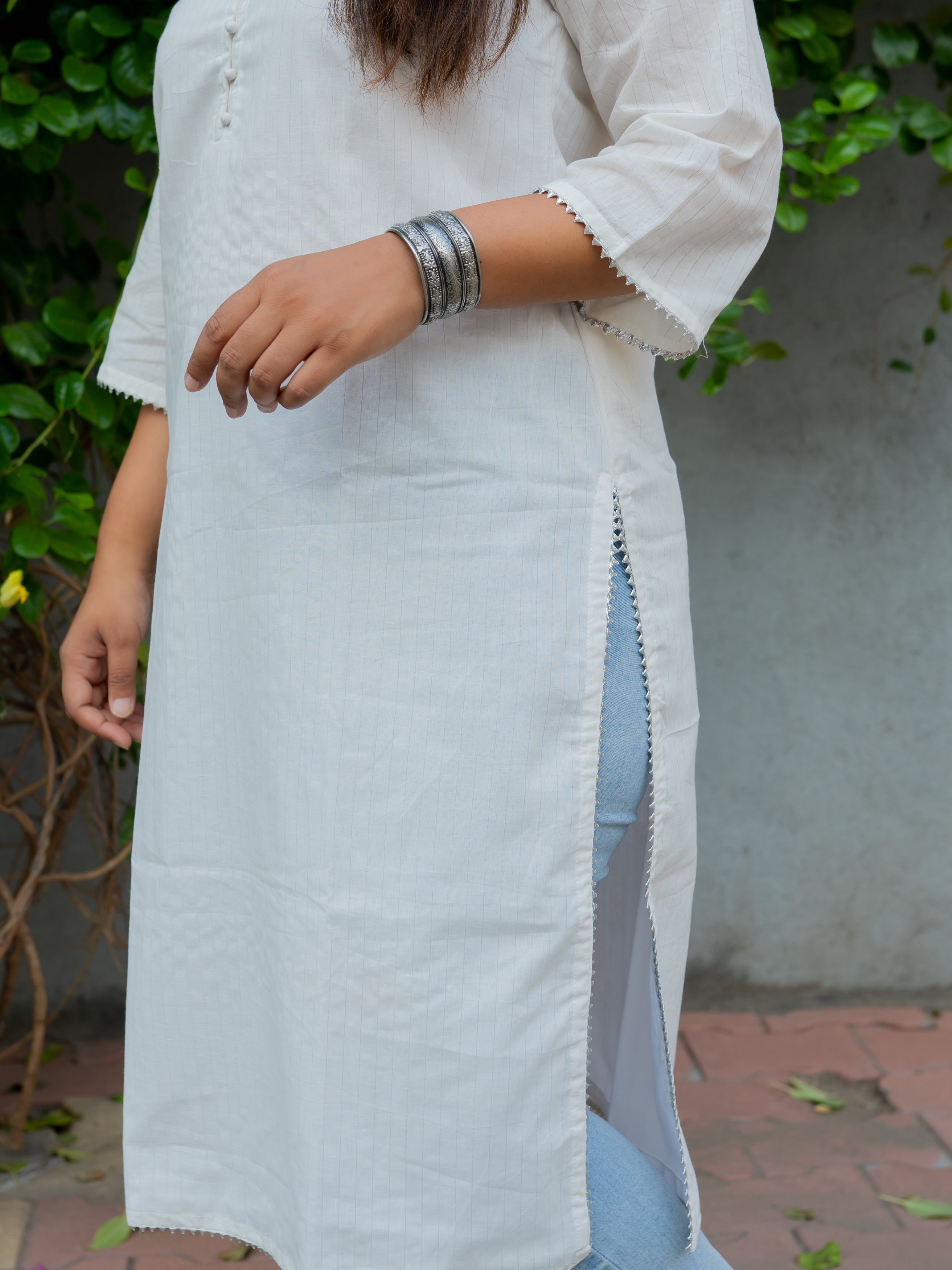Feather White Straight Cut Cotton Kurta
