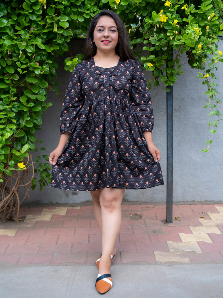Ragini Black Floral Cotton Knee Length Dress