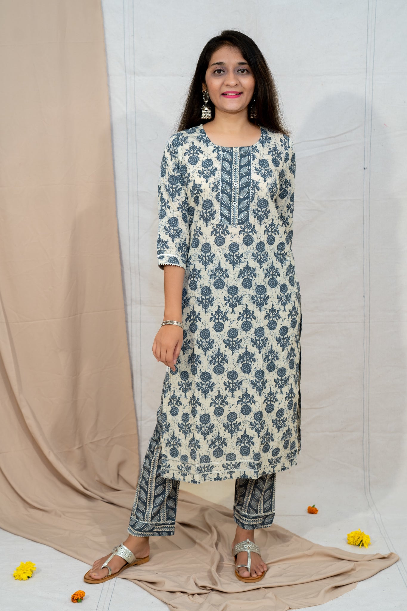 Needle & Thread Grey Cotton Kurta and Pant Set