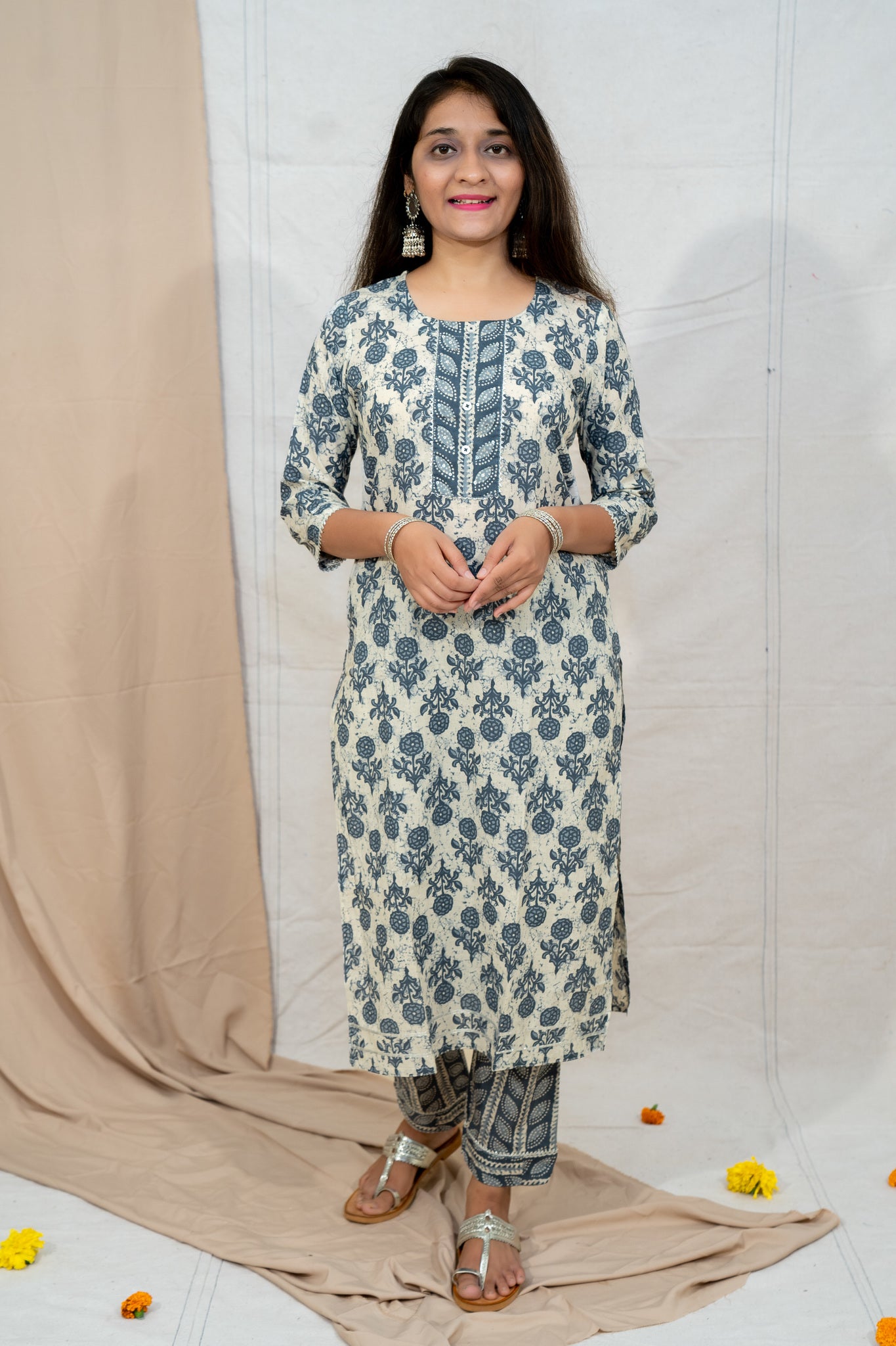 Needle & Thread Grey Cotton Kurta and Pant Set