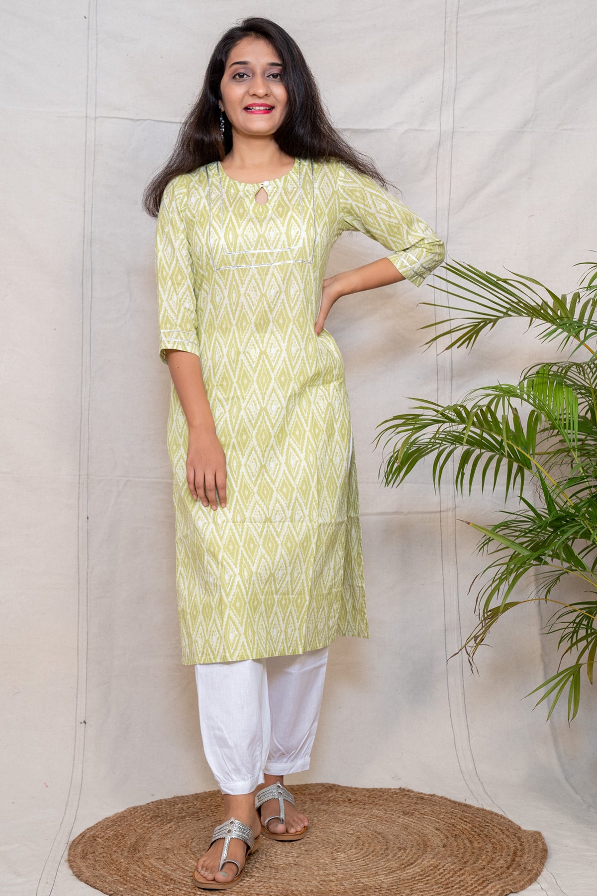 Grassroot Green Floral Straight Cut Cotton Kurta