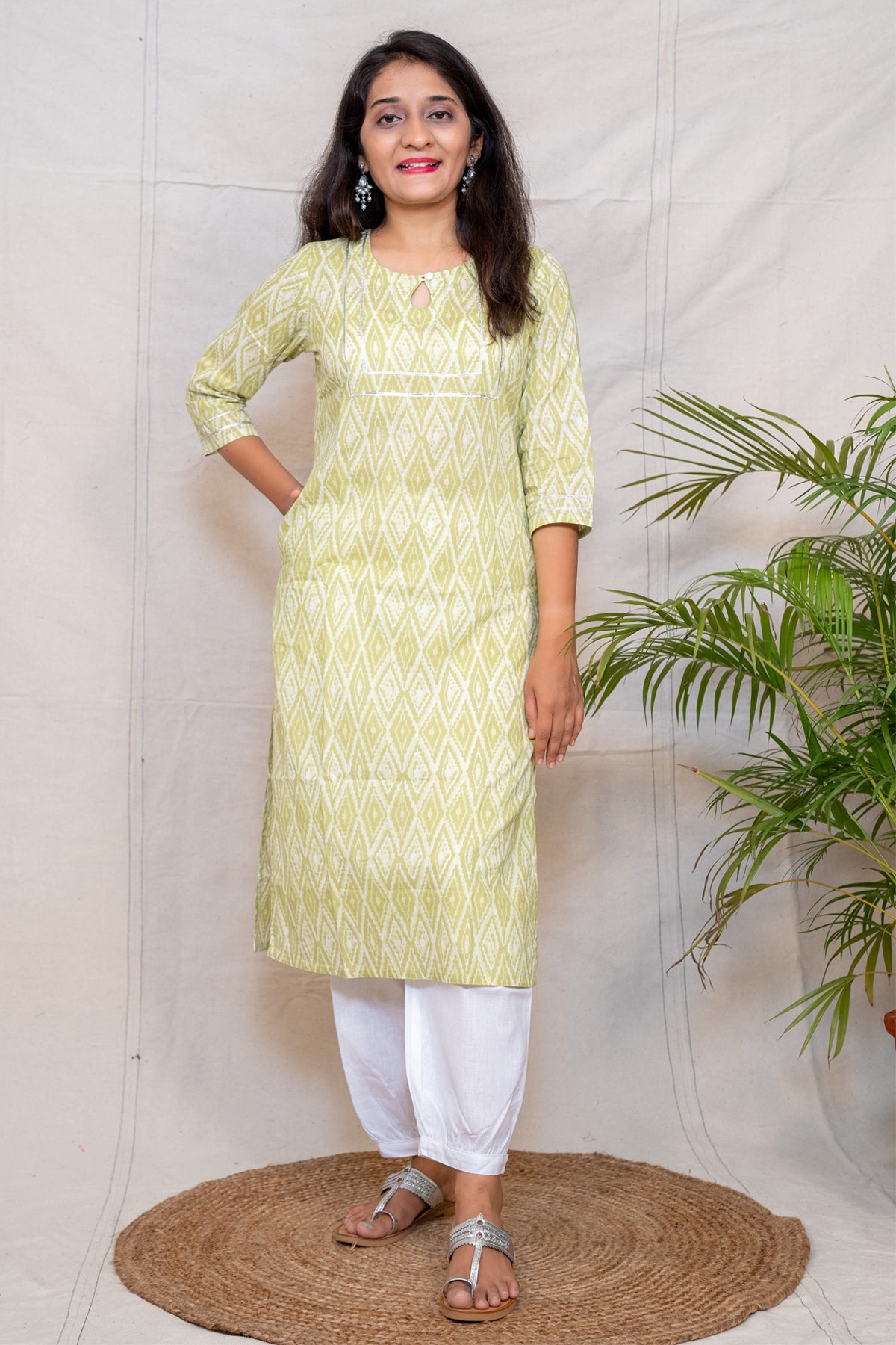 Grassroot Green Floral Straight Cut Cotton Kurta