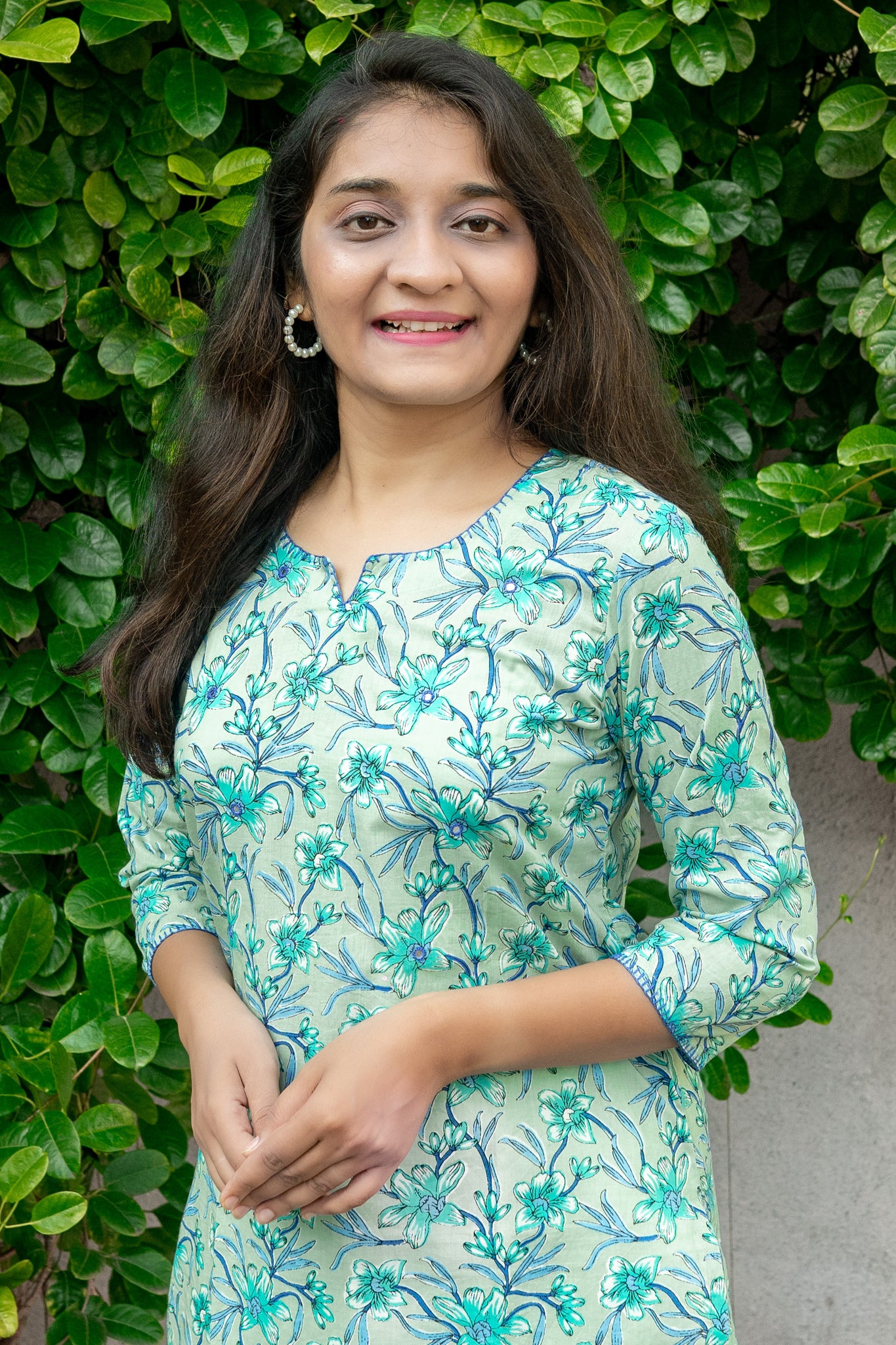 Suhana Turquoise Floral Straight Cut Cotton Kurta