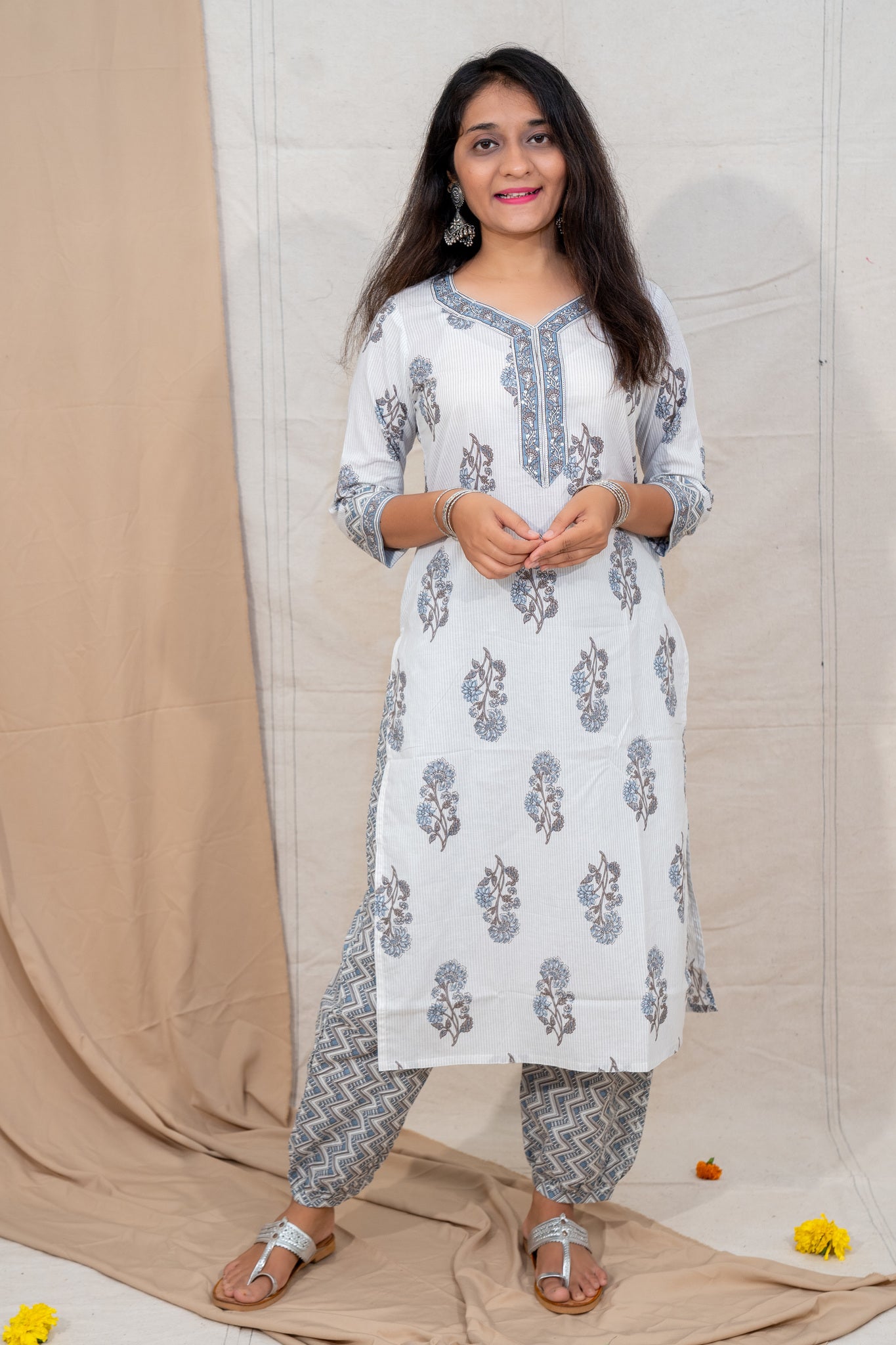 Romeo Juliet Grey Cotton Kurta and Salwar Set