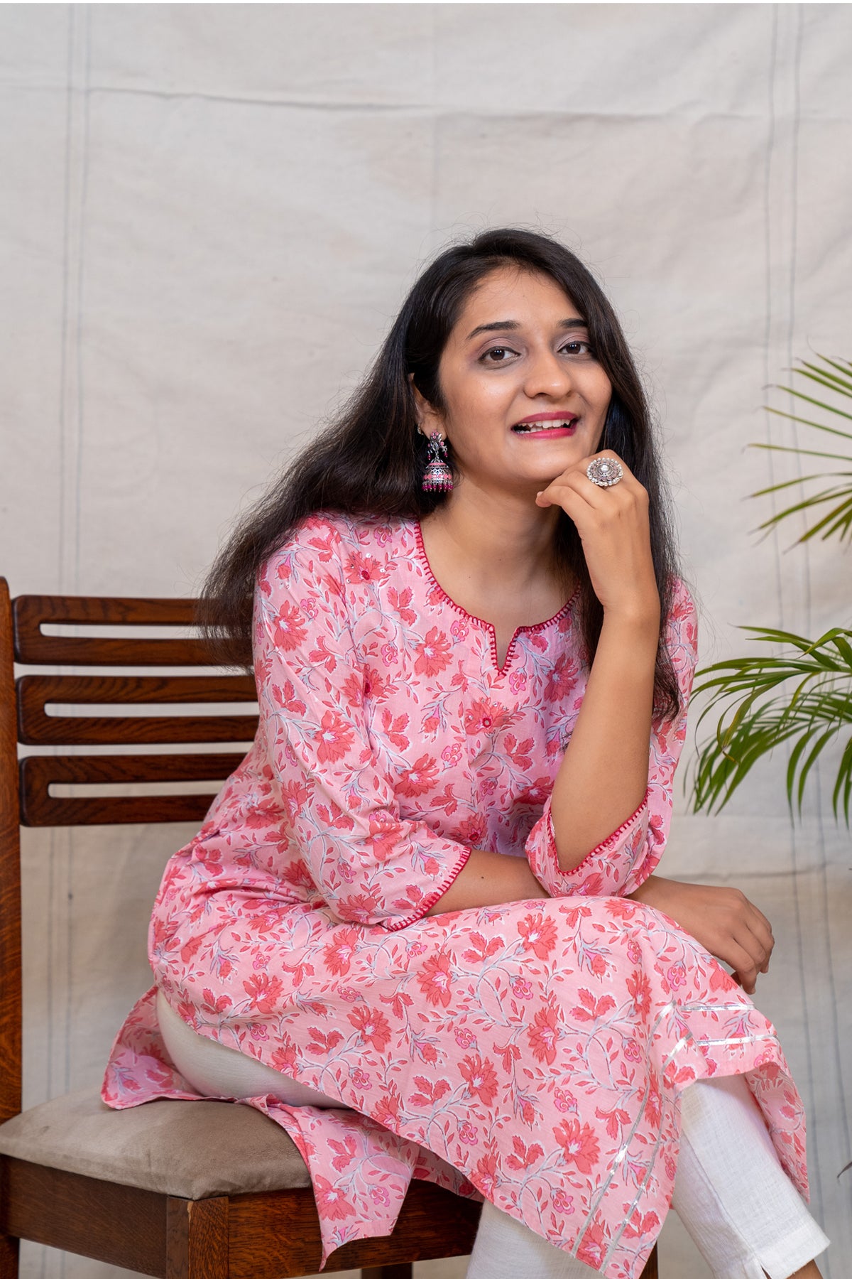 Meadowsweet Pink Floral Straight Cut Cotton Kurta