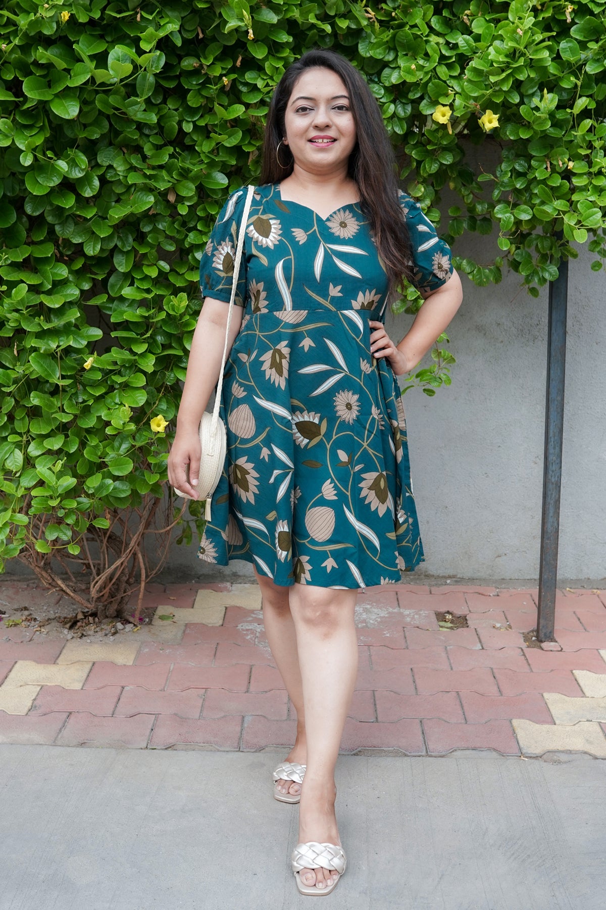 Oasis Dark Blue Floral Cotton Knee Length Dress Oasis Dark Blue Floral Cotton Knee Length Dress
