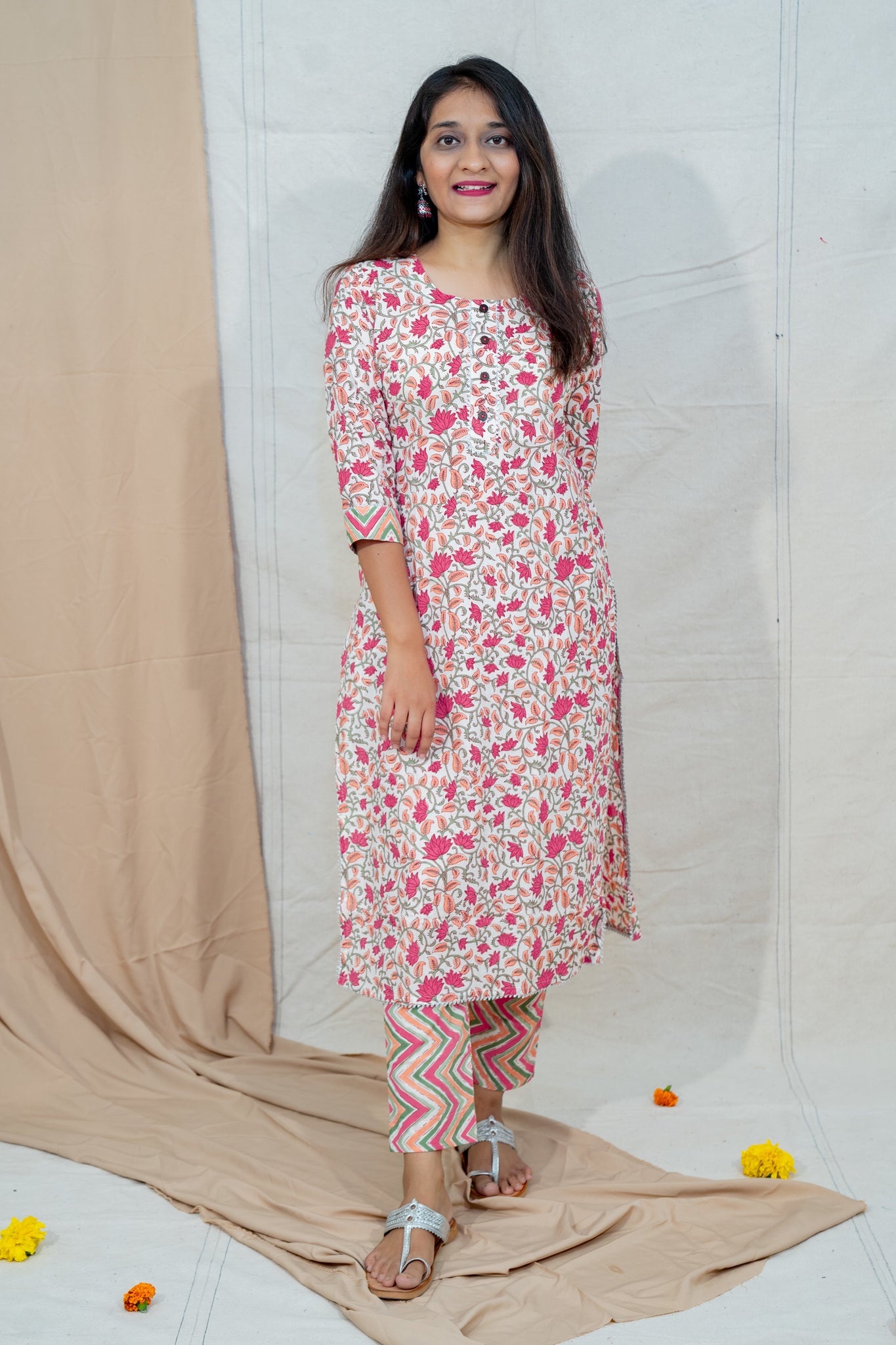 Paint & Brush Pink Cotton Kurta and Pant Set