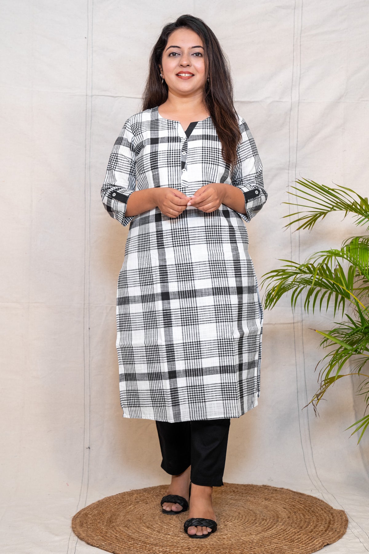 Reflection White Straight Cut Cotton Kurta