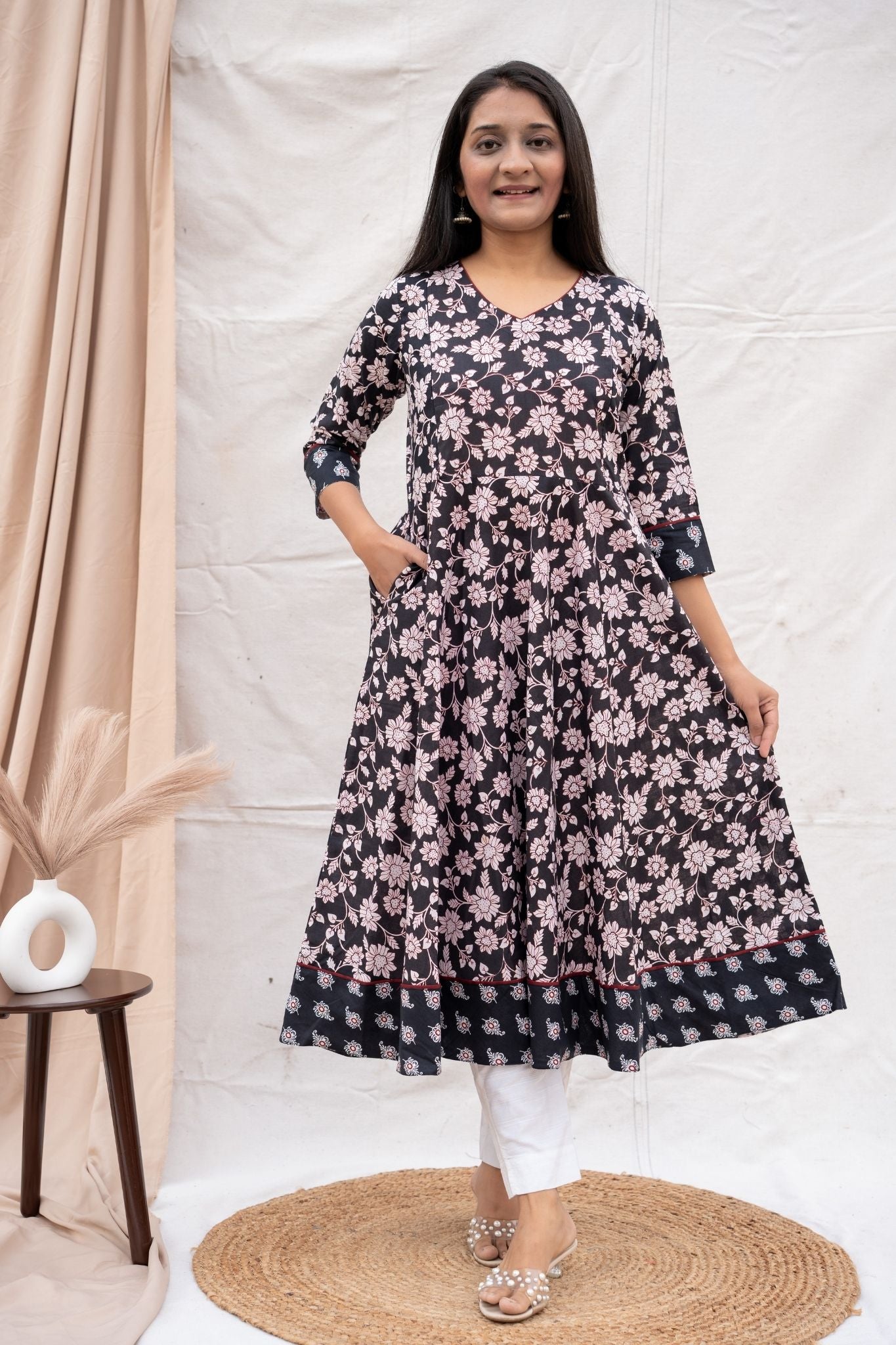 Avneet Black Maternity and Nursing Cotton Kurta