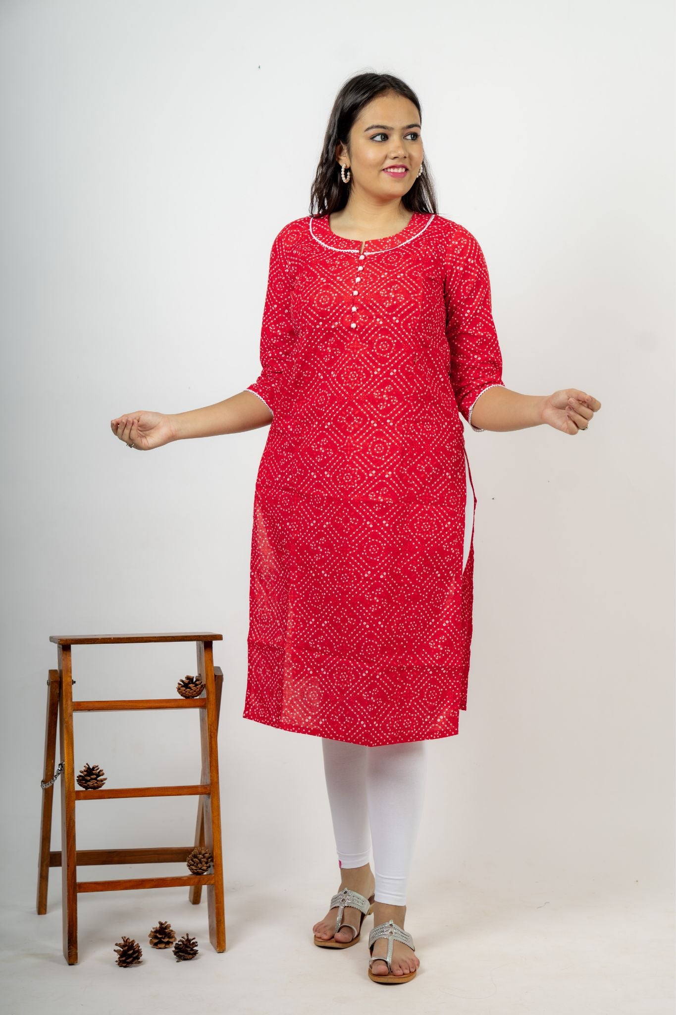 Red bandhani printed cotton maternity kurta
