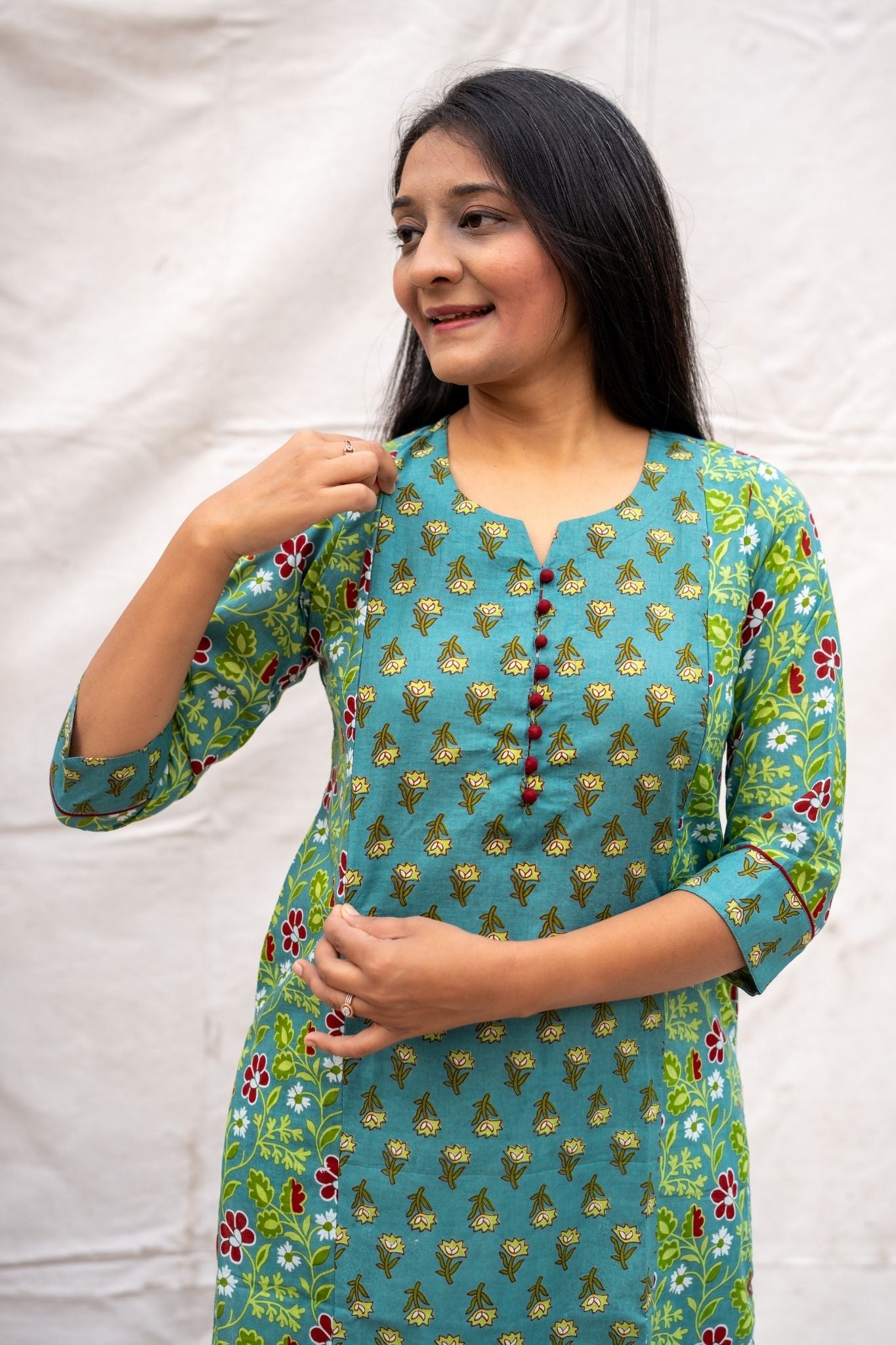 Stylish maternity kurta suitable for pregnancy, nursing, and postpartum wear with concealed zippers on both sides