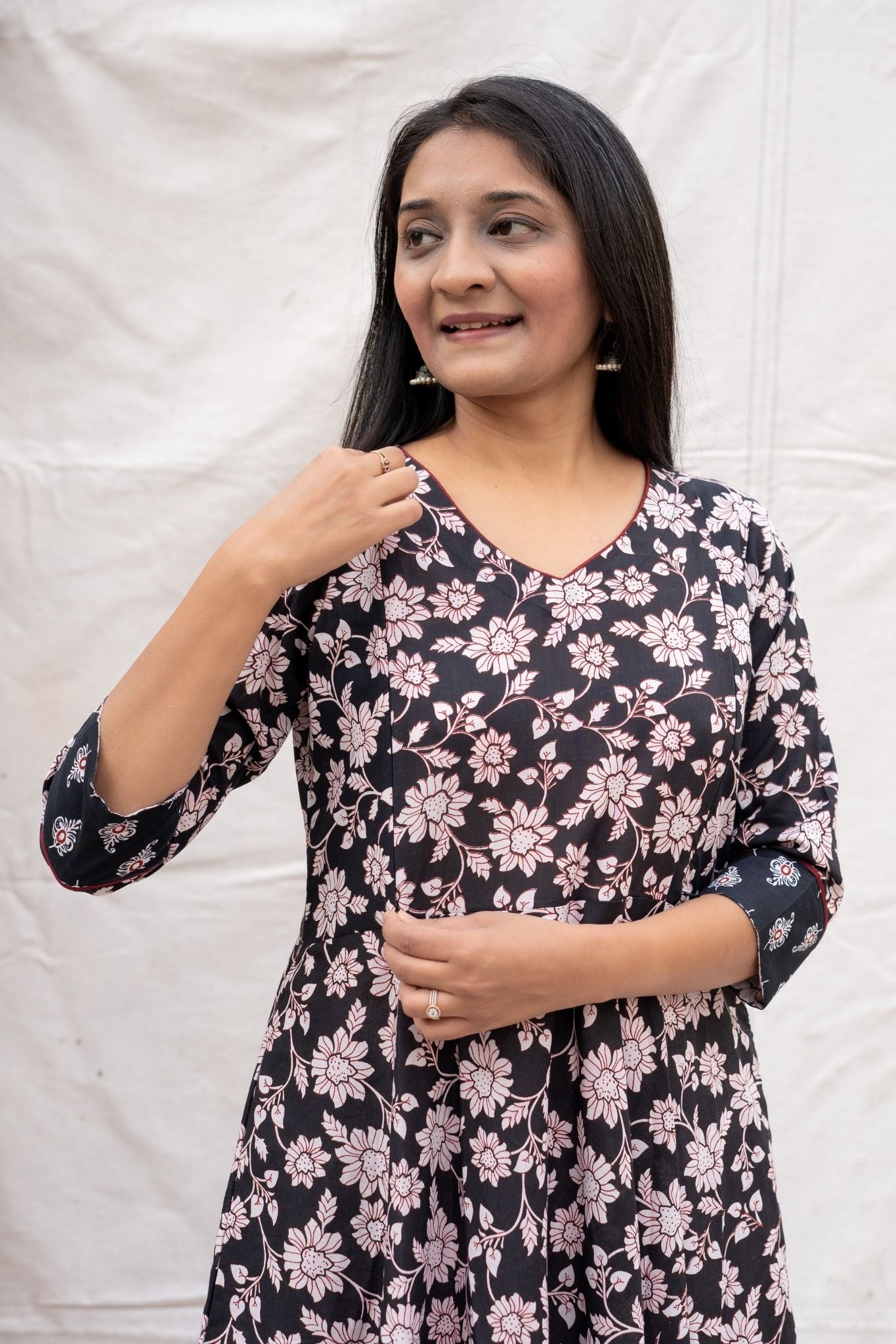 Avneet Black Maternity and Nursing Cotton Kurta