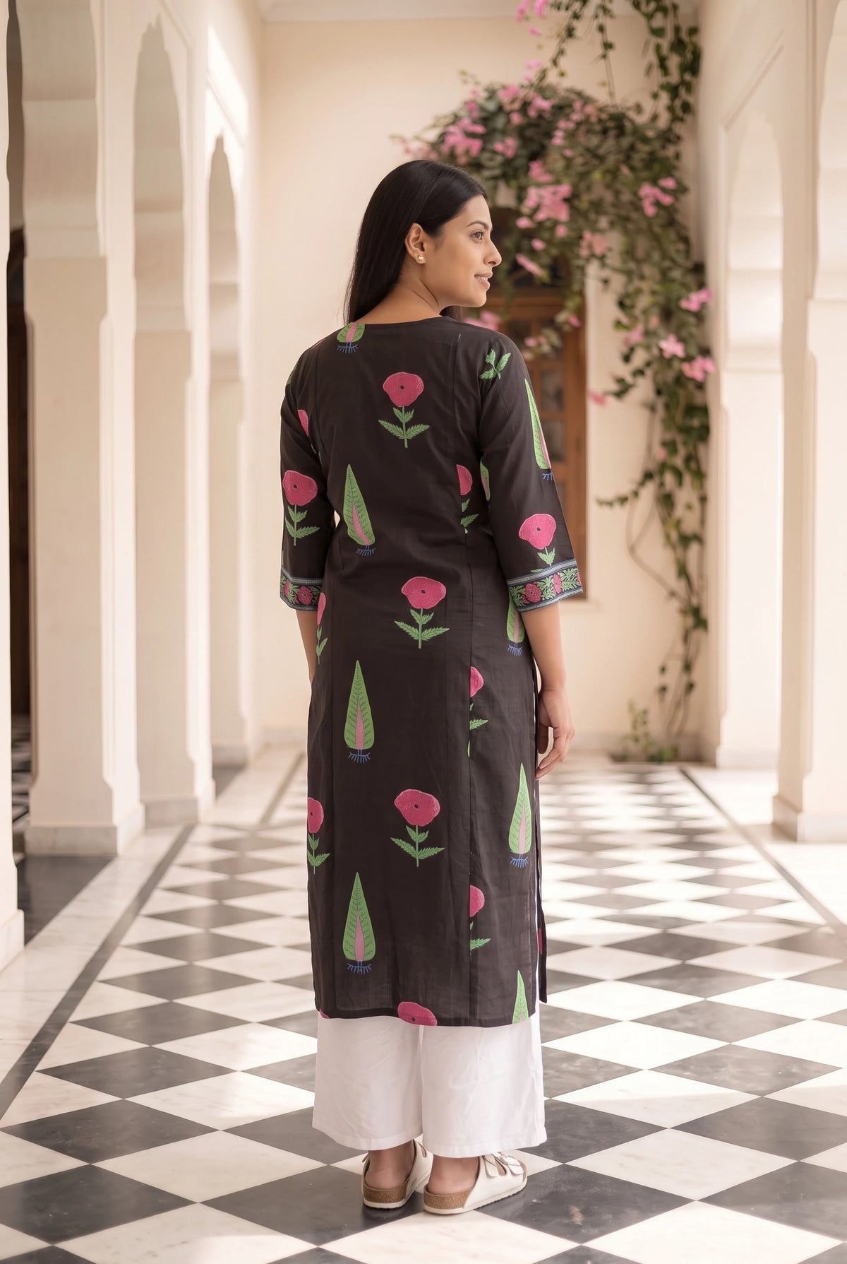 Shalini Floral Maternity and Feeding Straight cut Cotton Kurta