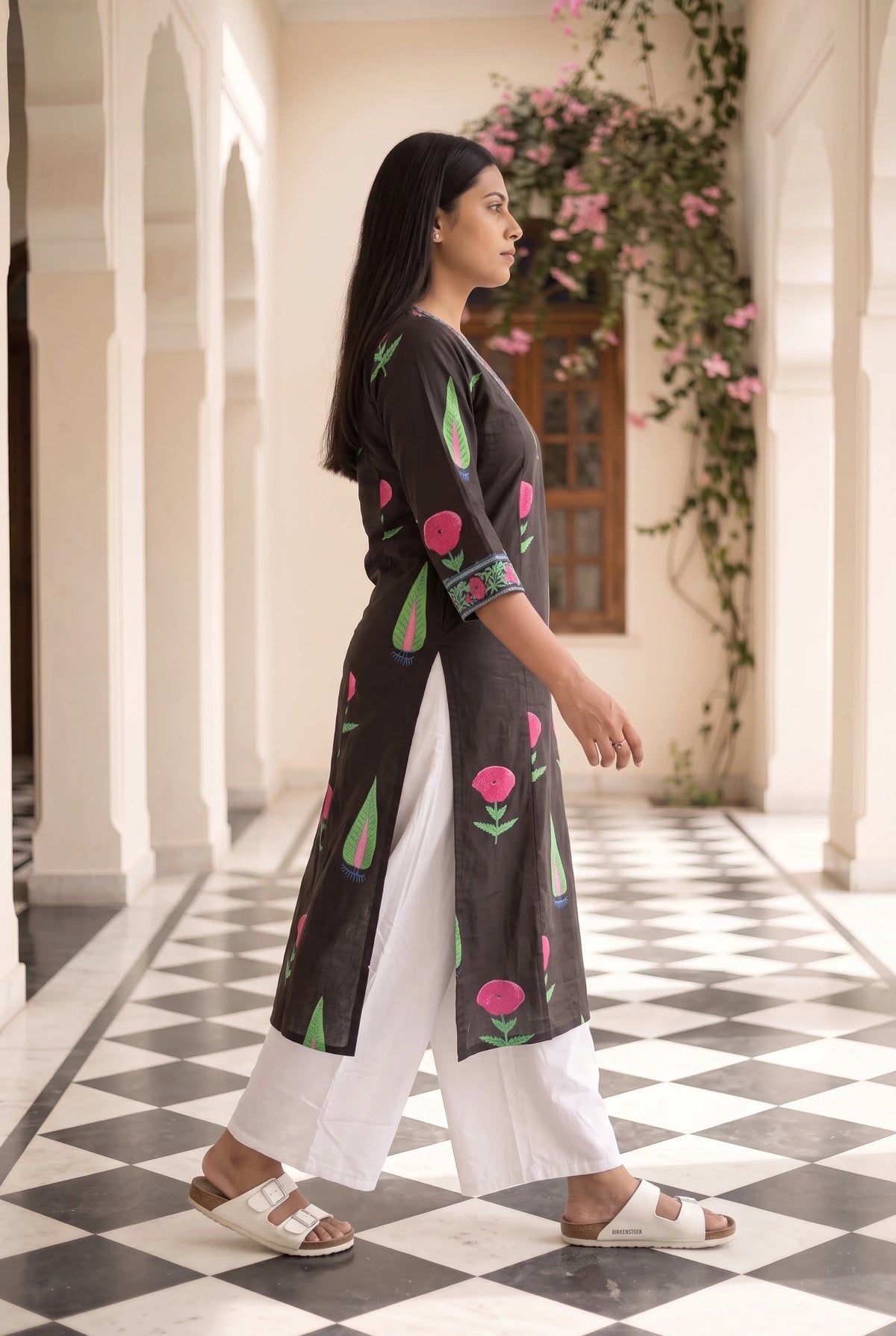 Shalini Floral Maternity and Feeding Straight cut Cotton Kurta