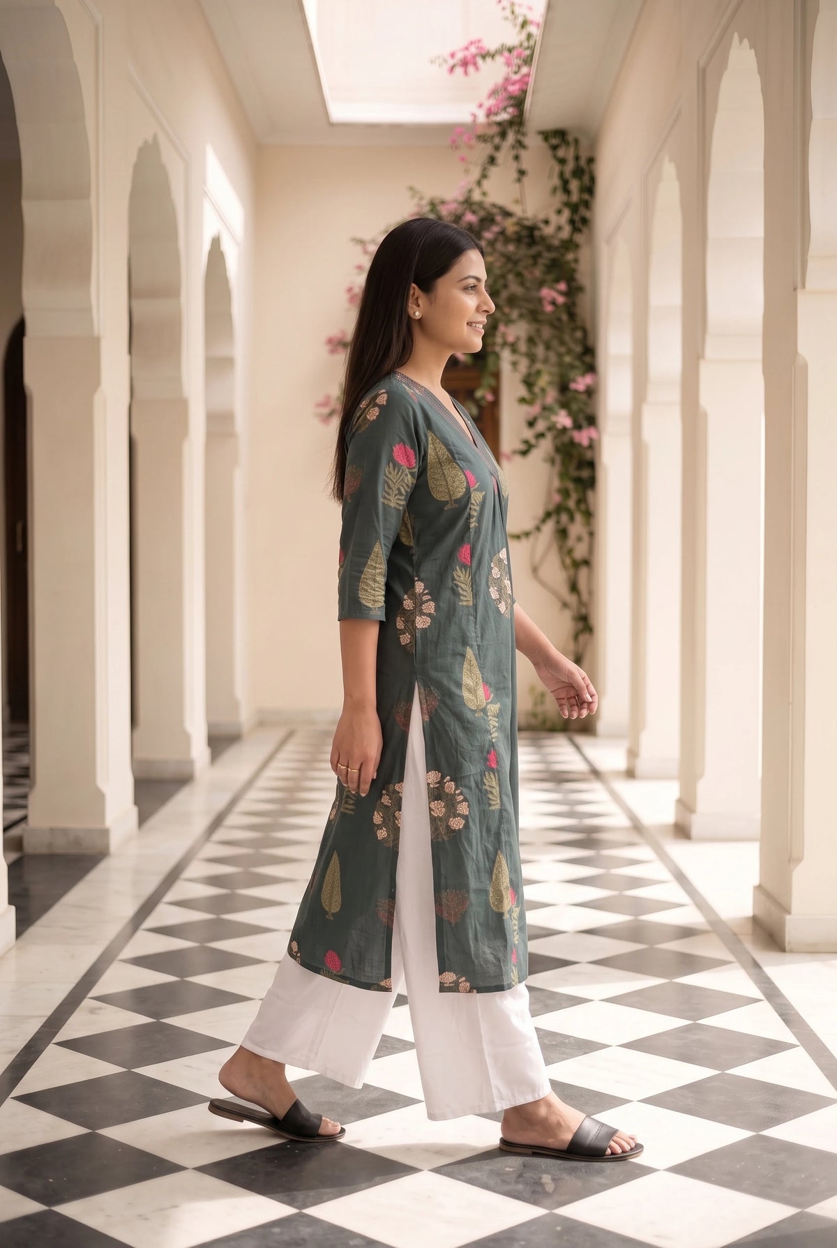 Suhasini Green Floral Maternity and Feeding Straight cut Cotton Kurta