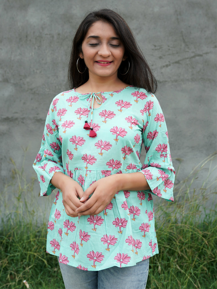 Pink Daisy Cotton Top