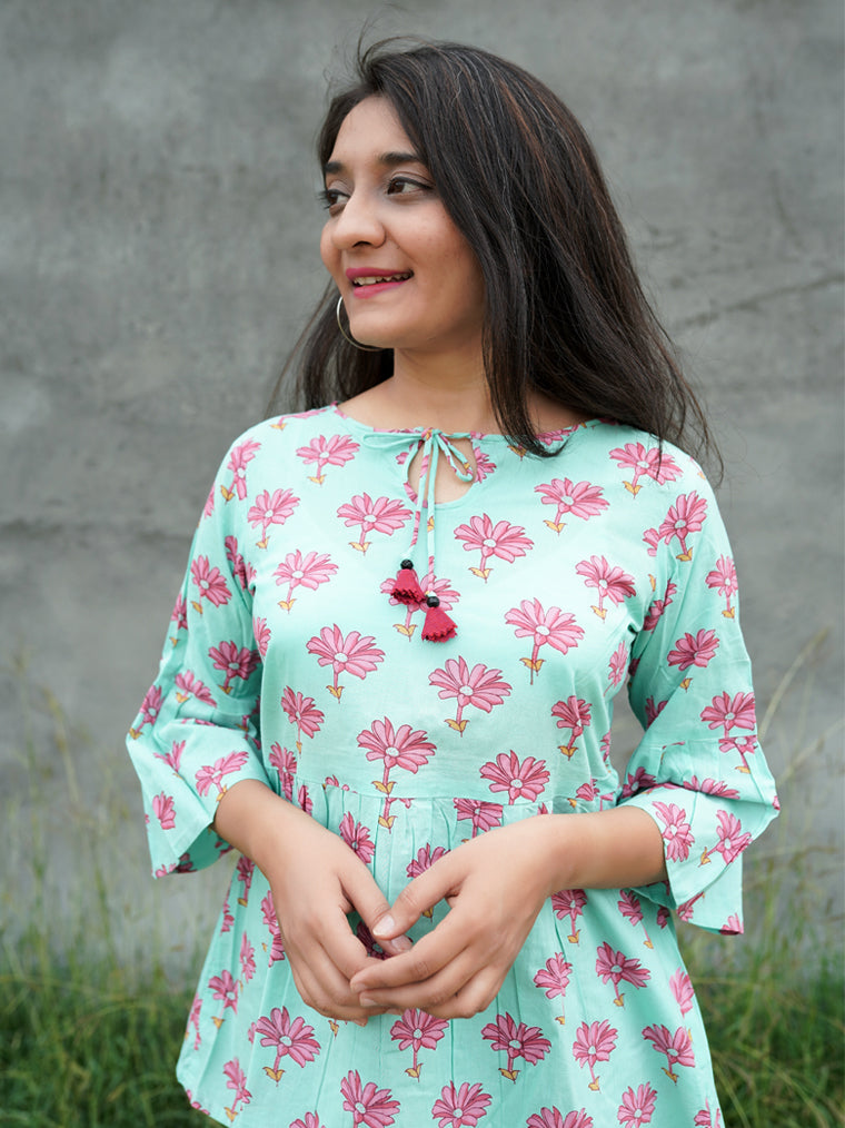 Pink Daisy Cotton Top